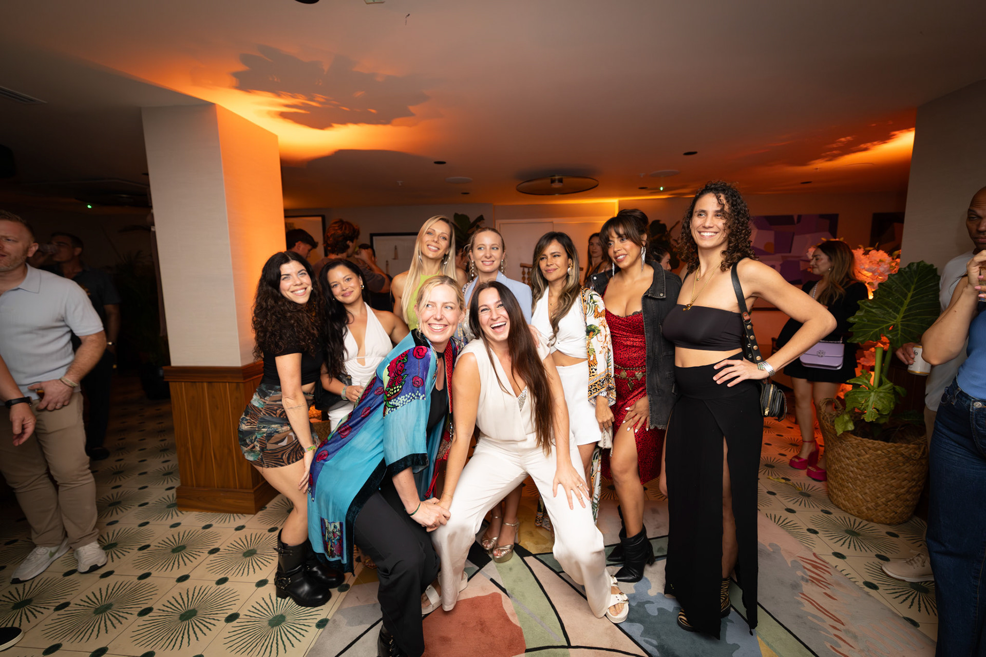 Friends | Shot on R5 Mark II