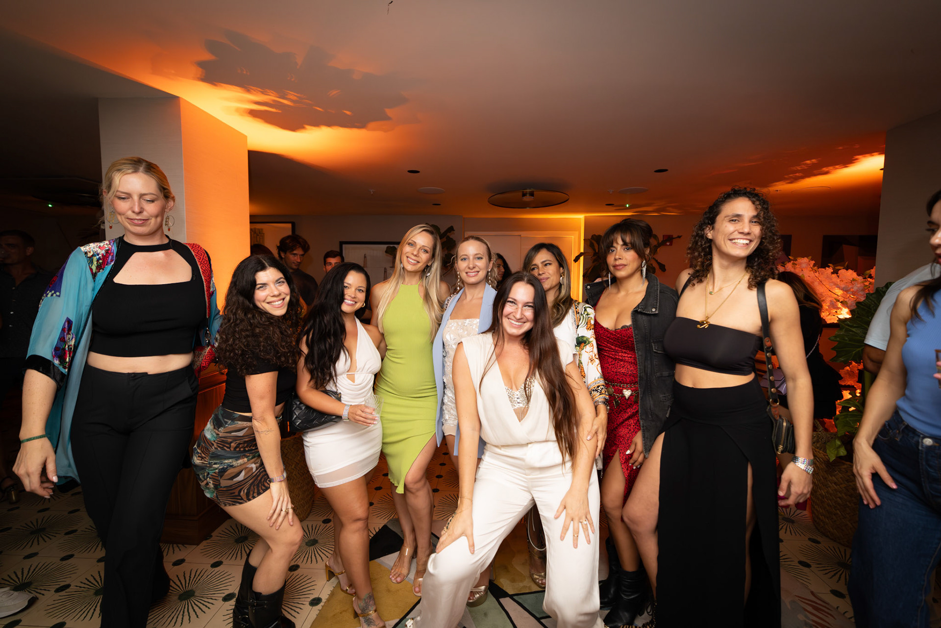 Friends | Shot on R5 Mark II