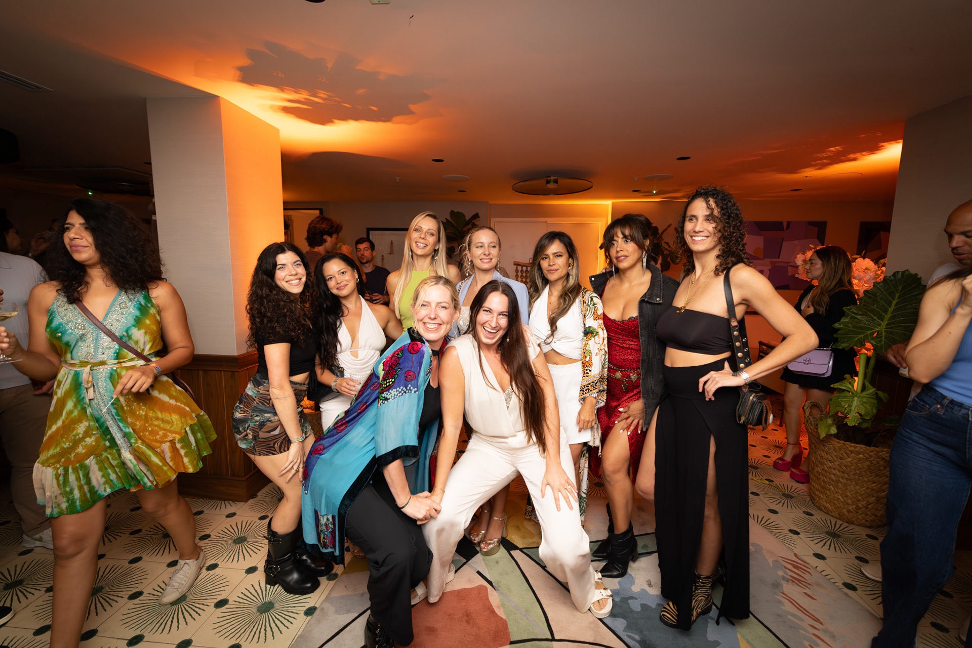 Friends | Shot on R5 Mark II