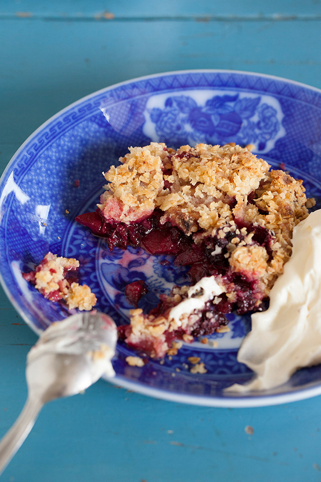 Just Food 03 | Blackberry & Apple Crumble