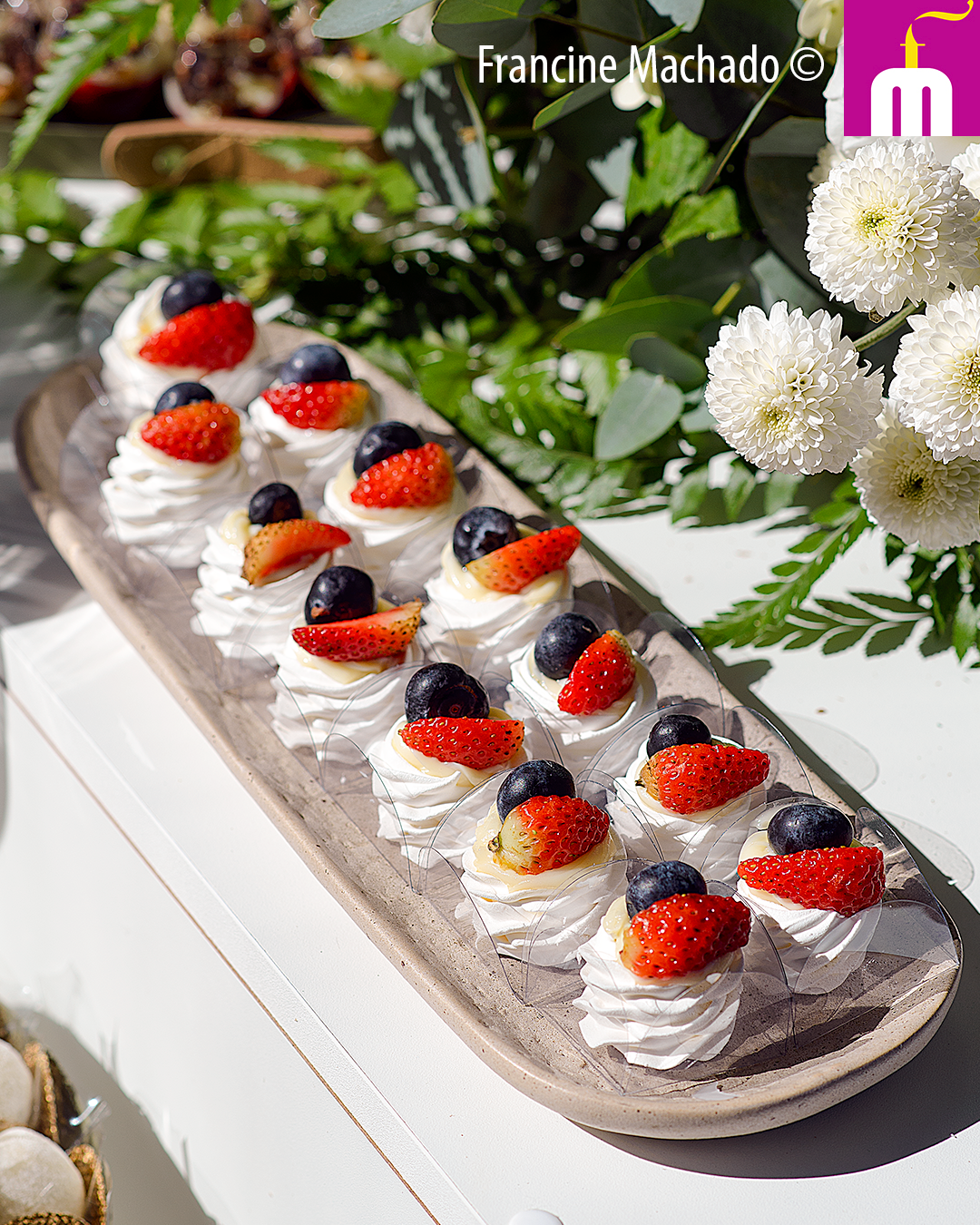 Francine Machado – Cake & Design – Bolos e Doces – Bolo de Casamento 2 andares – Espaço Lagoon