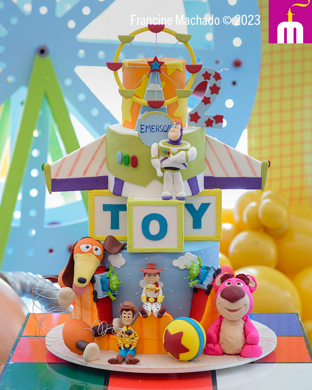 Francine Machado – Cake & Design – Bolos e Doces – Bolo para Aniversário Infantil de 2 anos – São José dos Campos, SP