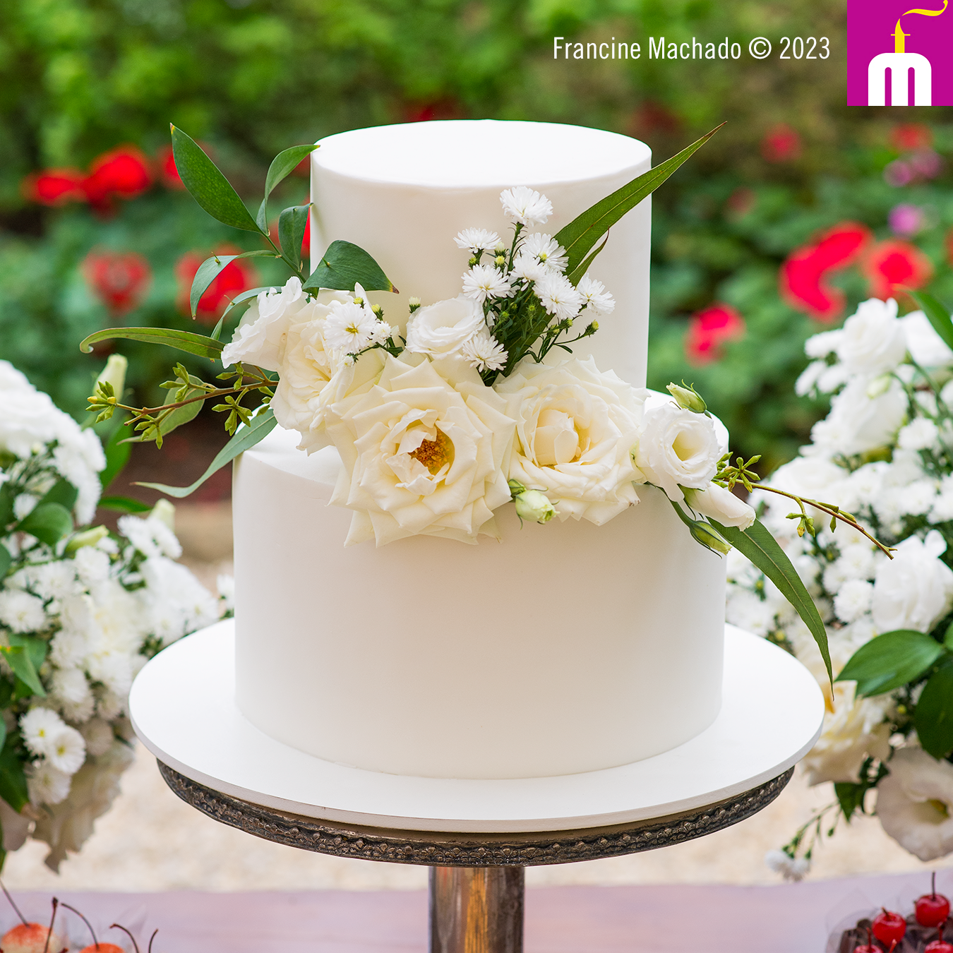 Francine Machado – Cake & Design – Bolos e Doces – Bolo de Casamento com 2 andares – Espaço Chão – Campos do Jordão, SP