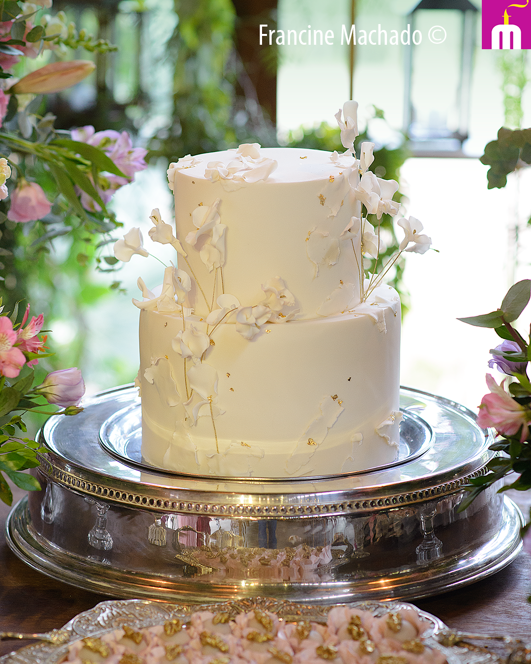 Francine Machado – Cake & Design – Bolos e Doces – Bolo para Casamento com 2 andares – Espaço Canto Verde – Caçapava, SP
