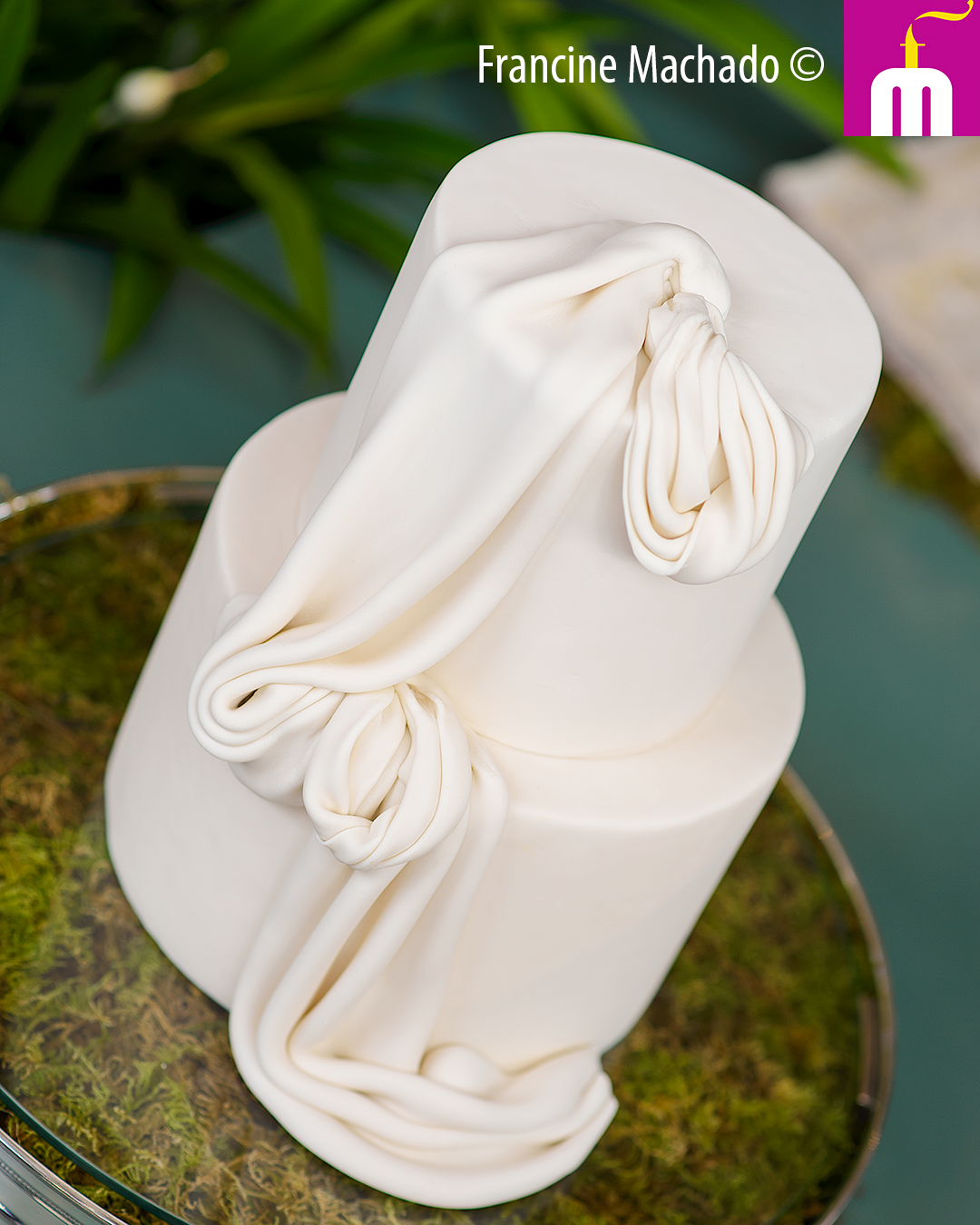 Francine Machado – Cake & Design – Bolos e Doces – Bolo de casamento com 2 andares – Hotel Ort, Campos do Jordão, SP