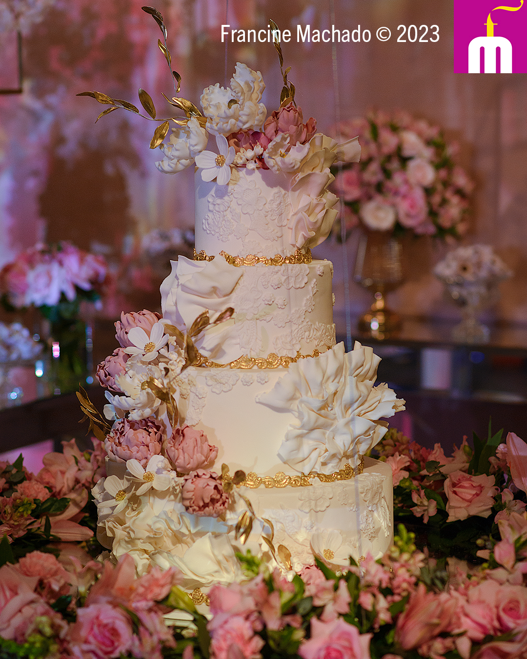 Francine Machado – Cake & Design – Bolos e Doces – Bolo de Casamento com 4 andares – Espaço LeSix – Jacareí, SP