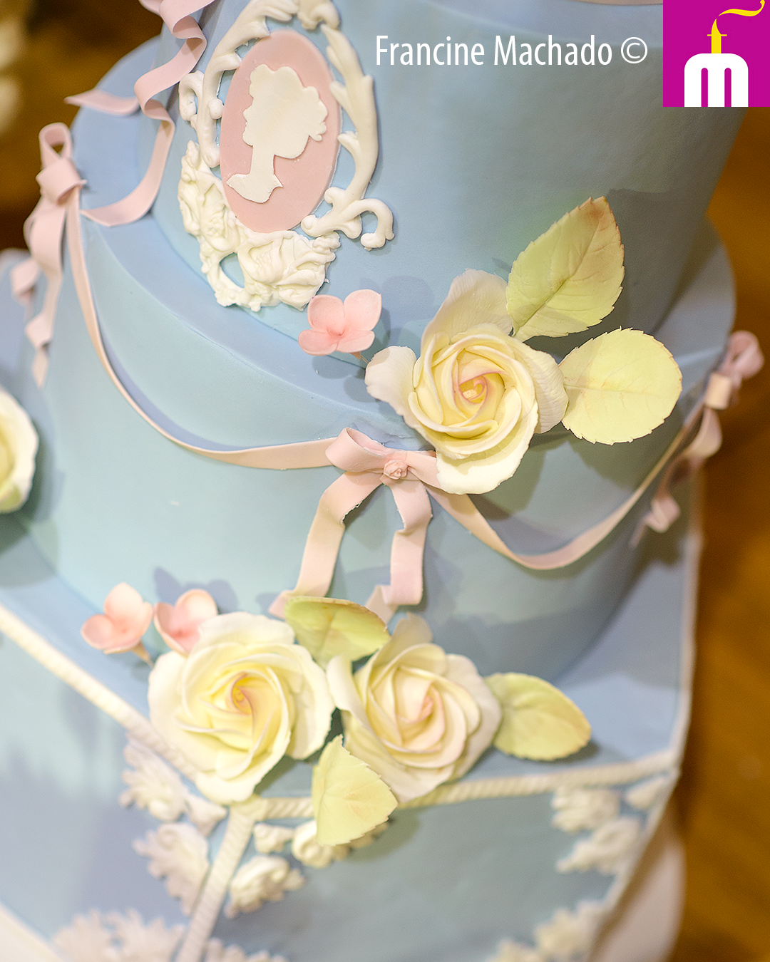 Francine Machado – Cake & Design – Bolos e Doces – Bolo de 4 andares para festa de 15 anos – Spazio Golf – São José dos Campos, SP