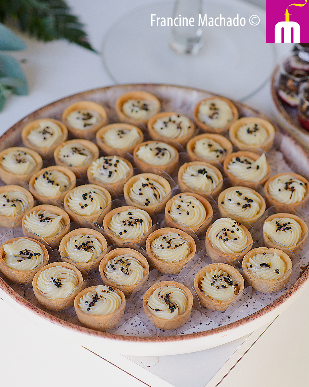 Francine Machado – Cake & Design – Bolos e Doces – Bolo de Casamento 2 andares – Espaço Lagoon