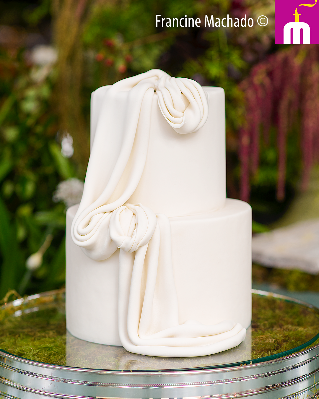 Francine Machado – Cake & Design – Bolos e Doces – Bolo de casamento com 2 andares – Hotel Ort, Campos do Jordão, SP