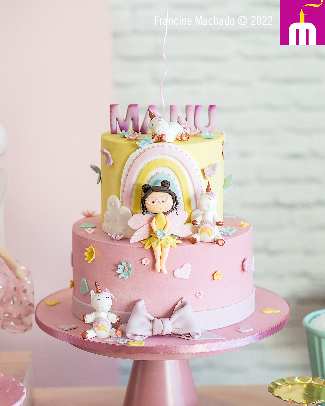 Francine Machado – Cake & Design – Bolos e Doces – Bolo infantil de 2 andares – Unicórnio e Fada Encantada – São José dos Campos, SP.