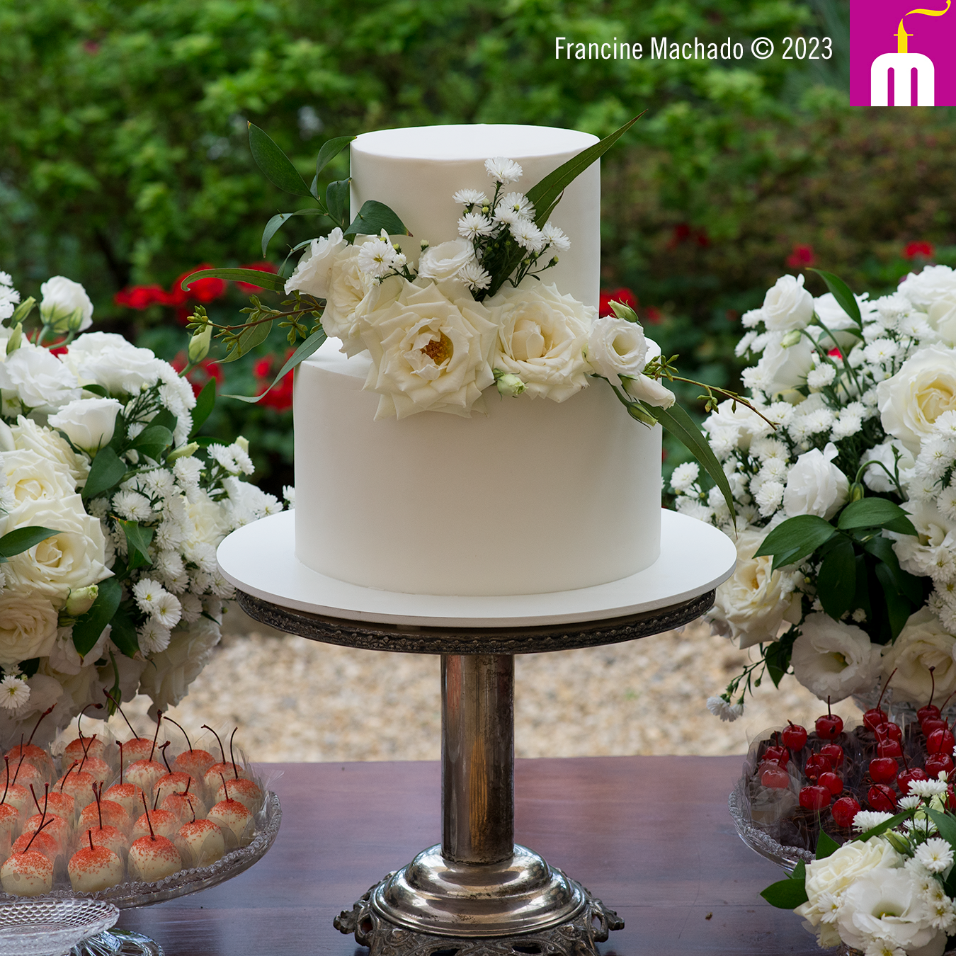 Francine Machado – Cake & Design – Bolos e Doces – Bolo de Casamento com 2 andares – Espaço Chão – Campos do Jordão, SP