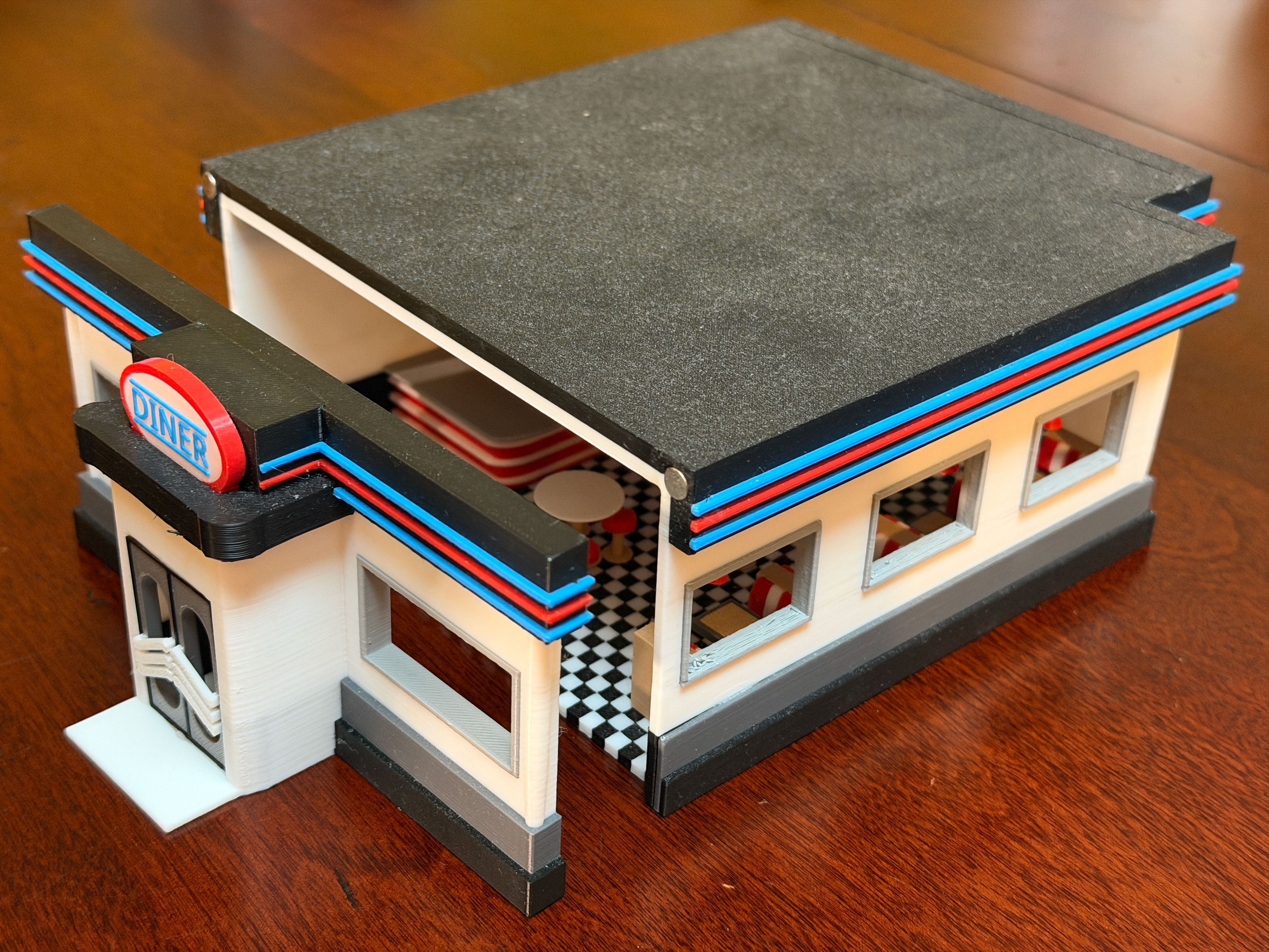 Exterior (expanded, magnetic corners)