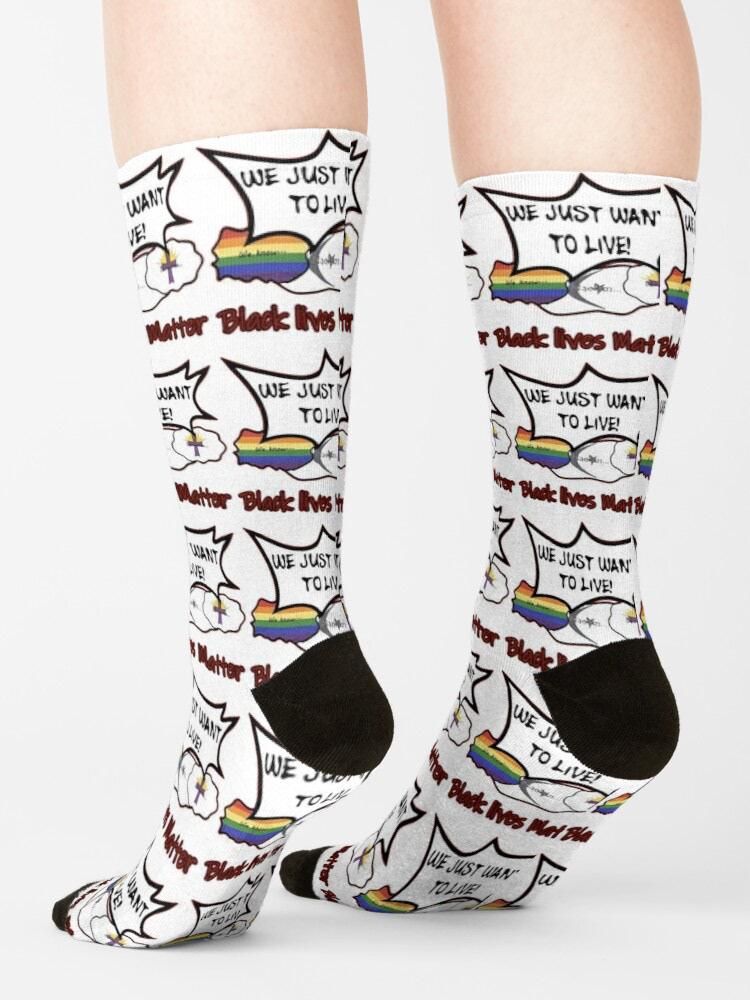 Unisex socks available