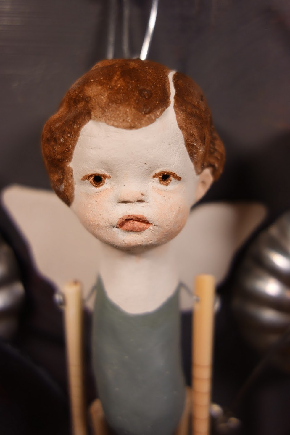 Mixed media; keramikk, spisepinner