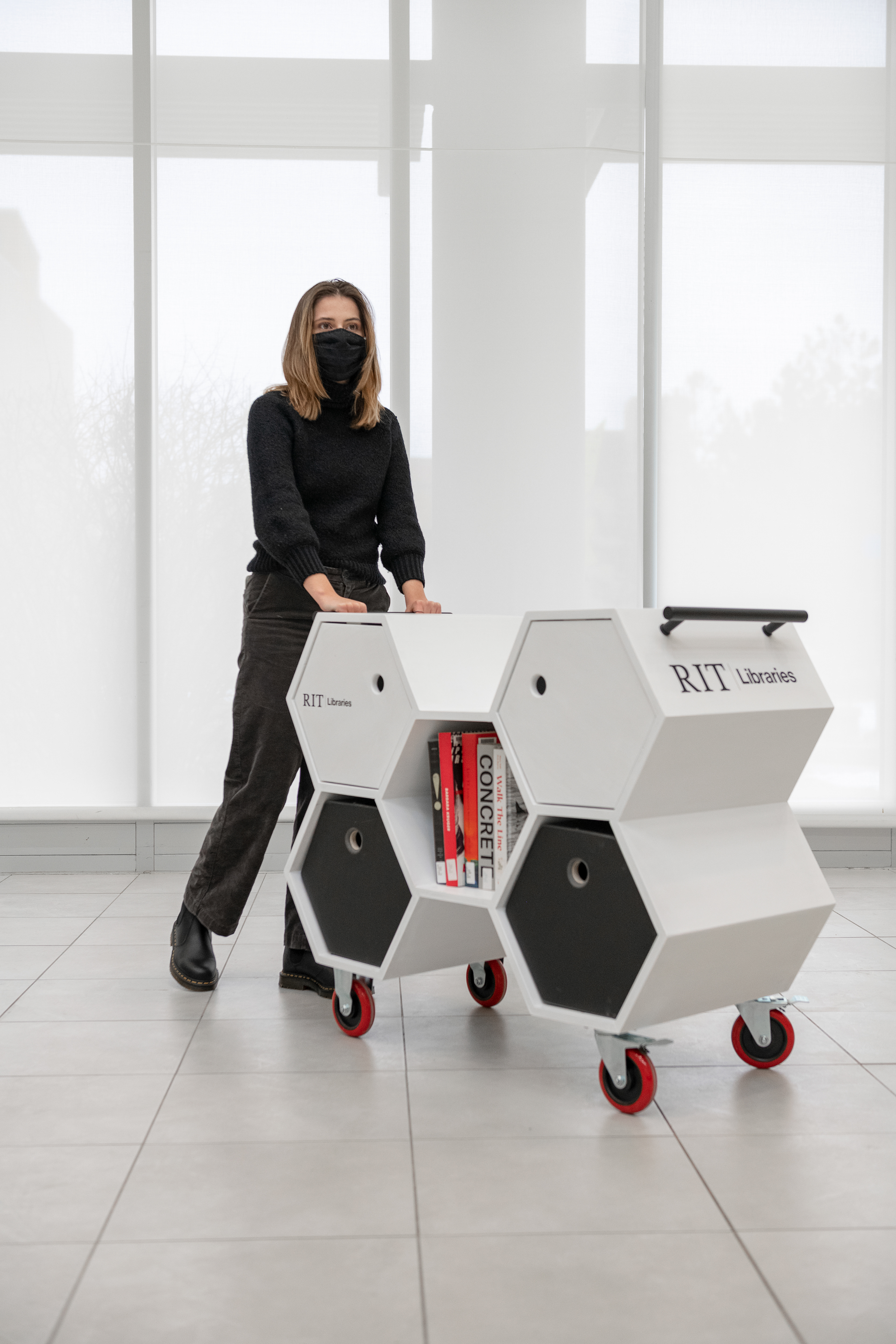 Hexacart on the move