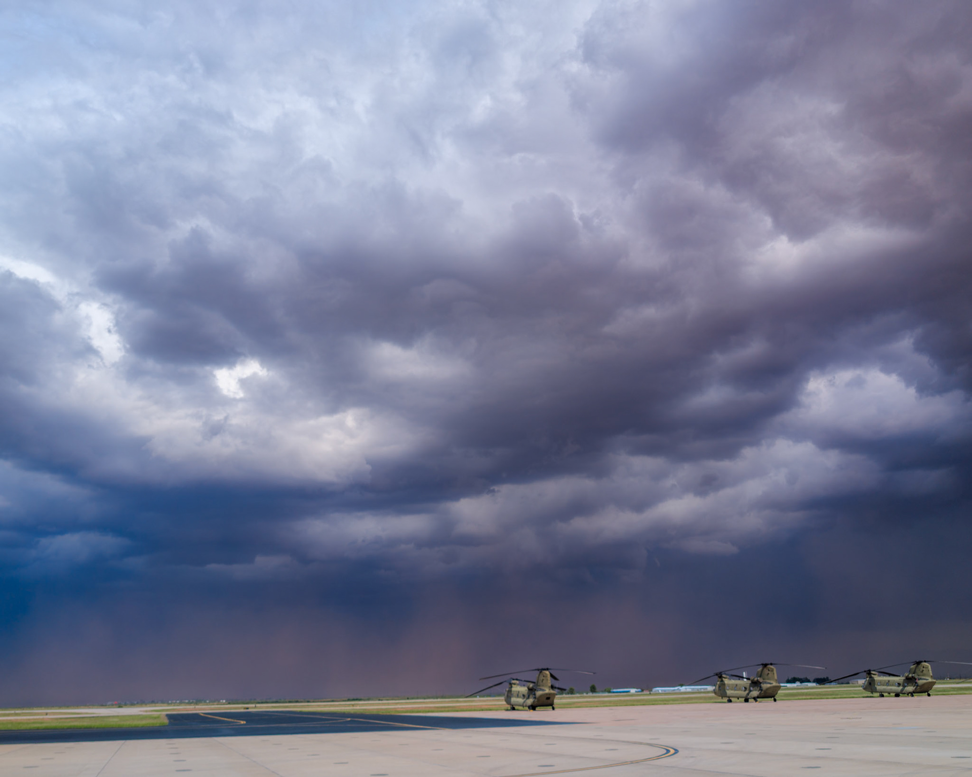 Yet another approaching dust storm