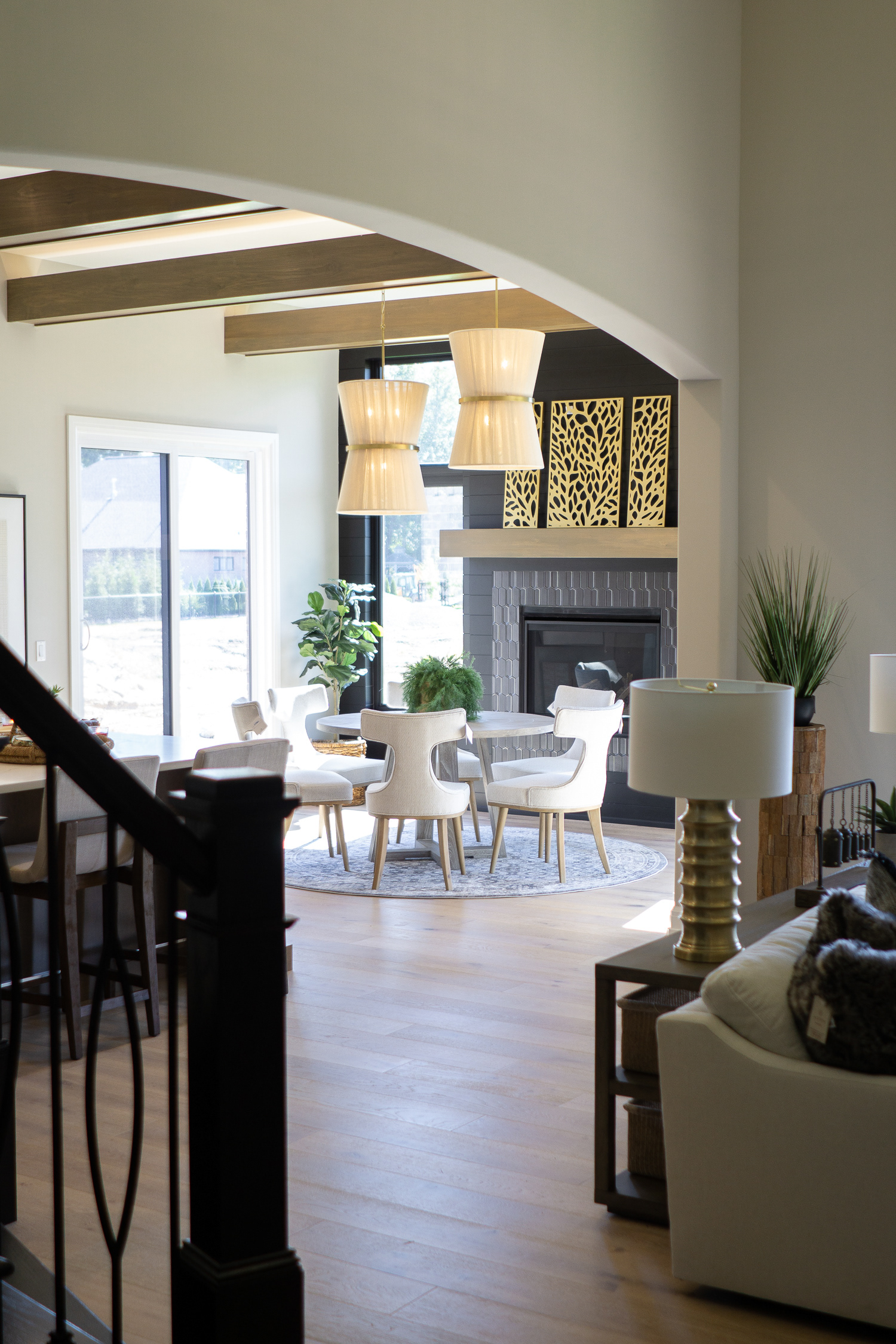Brand Imagery - Arterra Realty