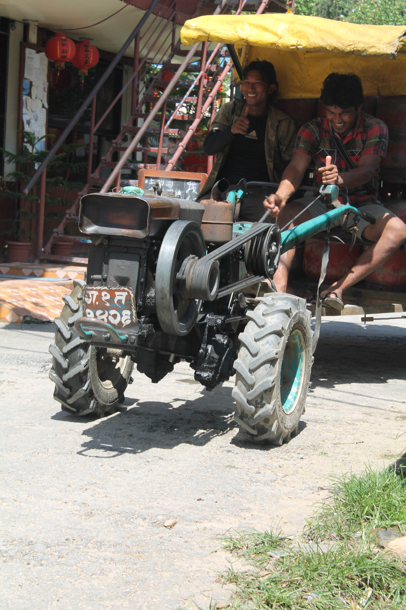 Malfunctioning tractor, Pokhara