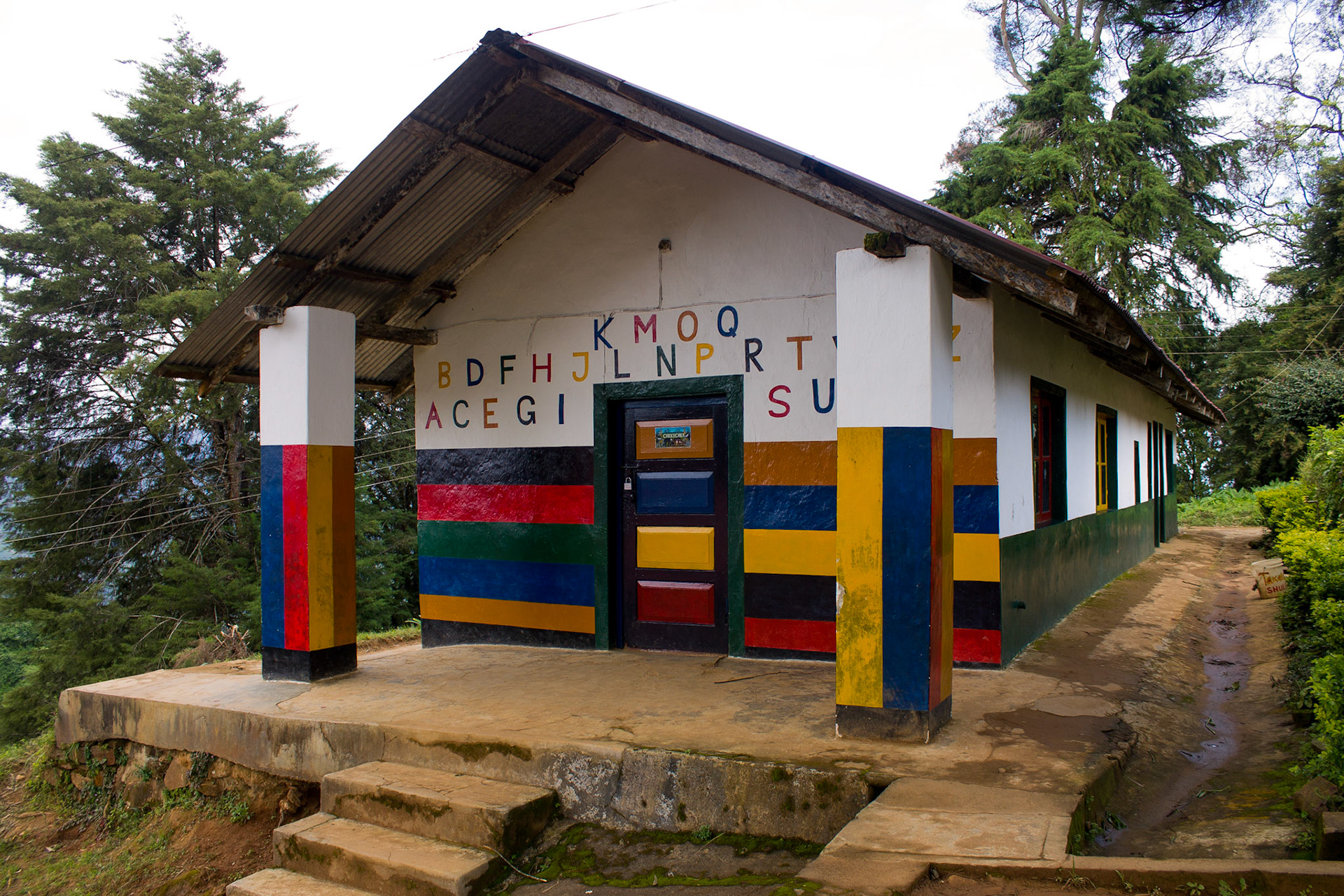 .. and the kindergarden by the metal hospital in Lutind