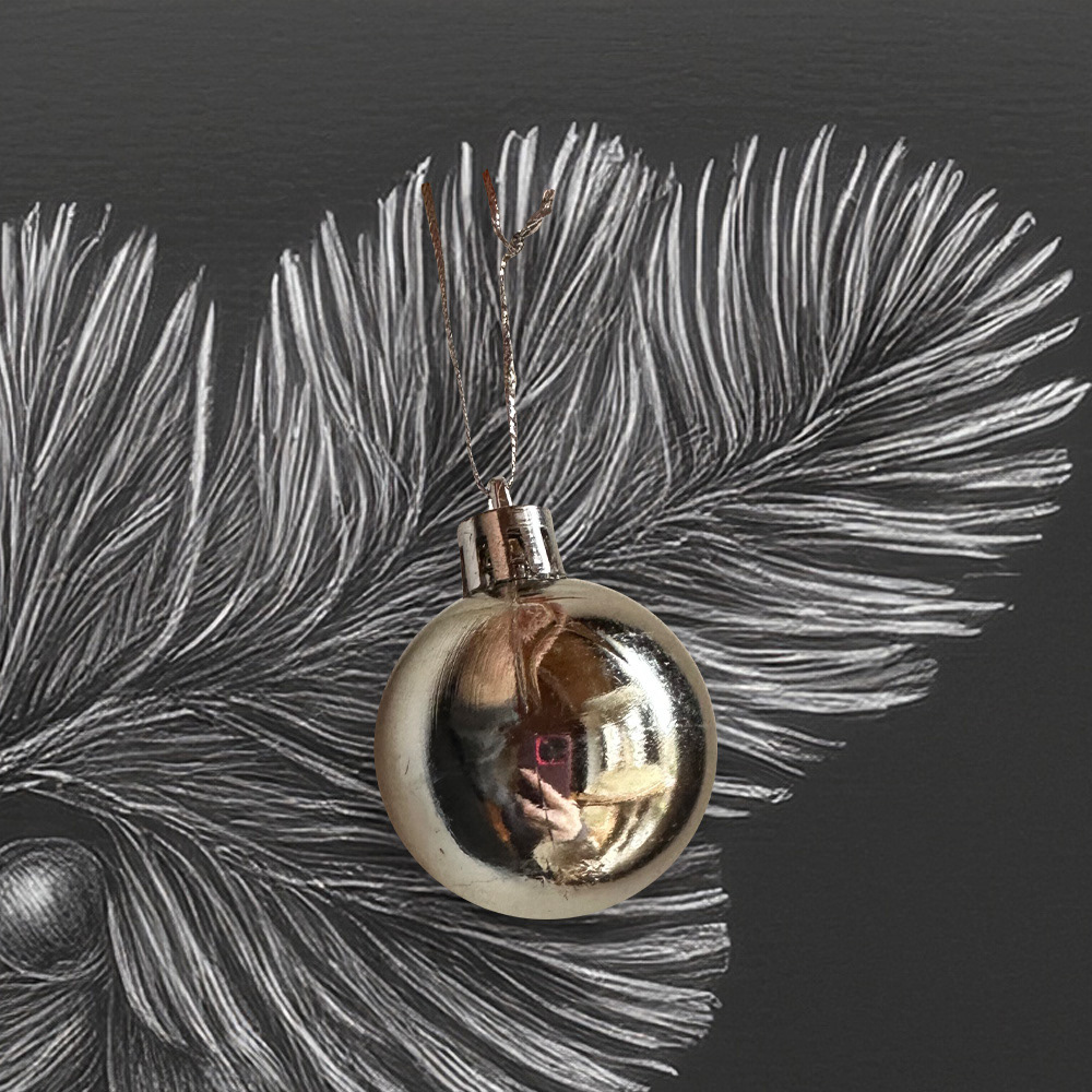 Small Silver Gloss | Shatterproof | 3.5 cm | 1 Available |