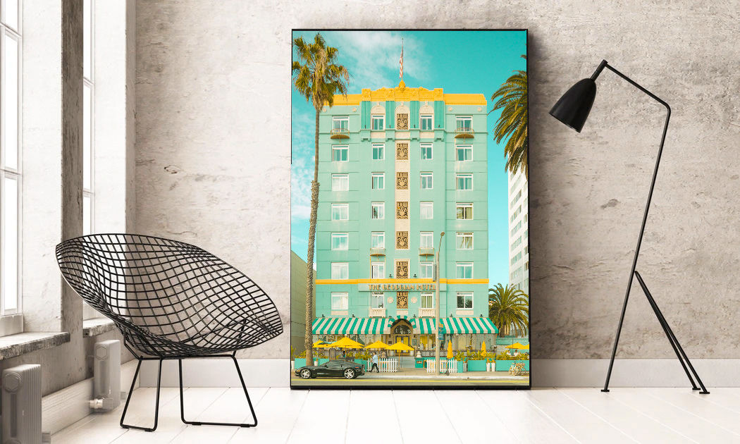 Fotokunst fra Los Angeles som vægkunst i bolig. Hverdagsøjeblikke, lys og detaljer fra byen.