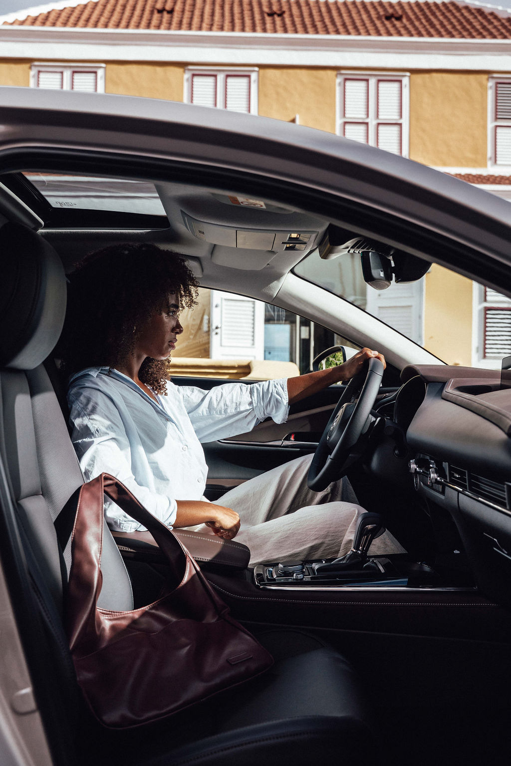 Select Automotive - Curaçao - Spring 2026 - Influence Through the Lens