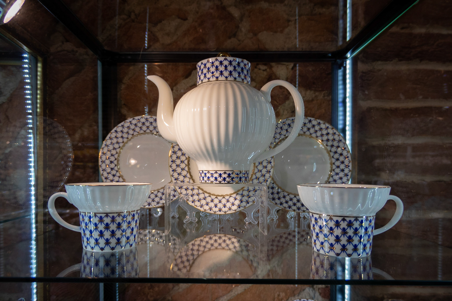Russian Tea Set (St. Petersburg)