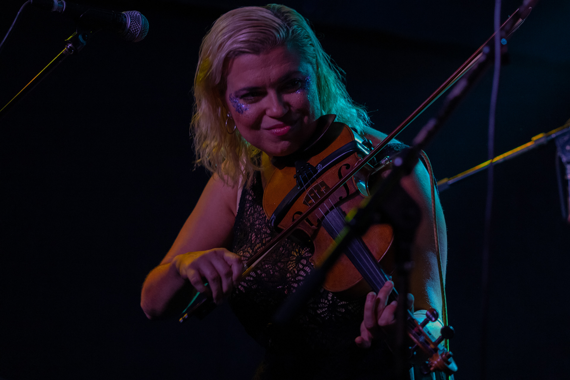 Fox Violet performs at The Satellite on Oct. 7, 2019