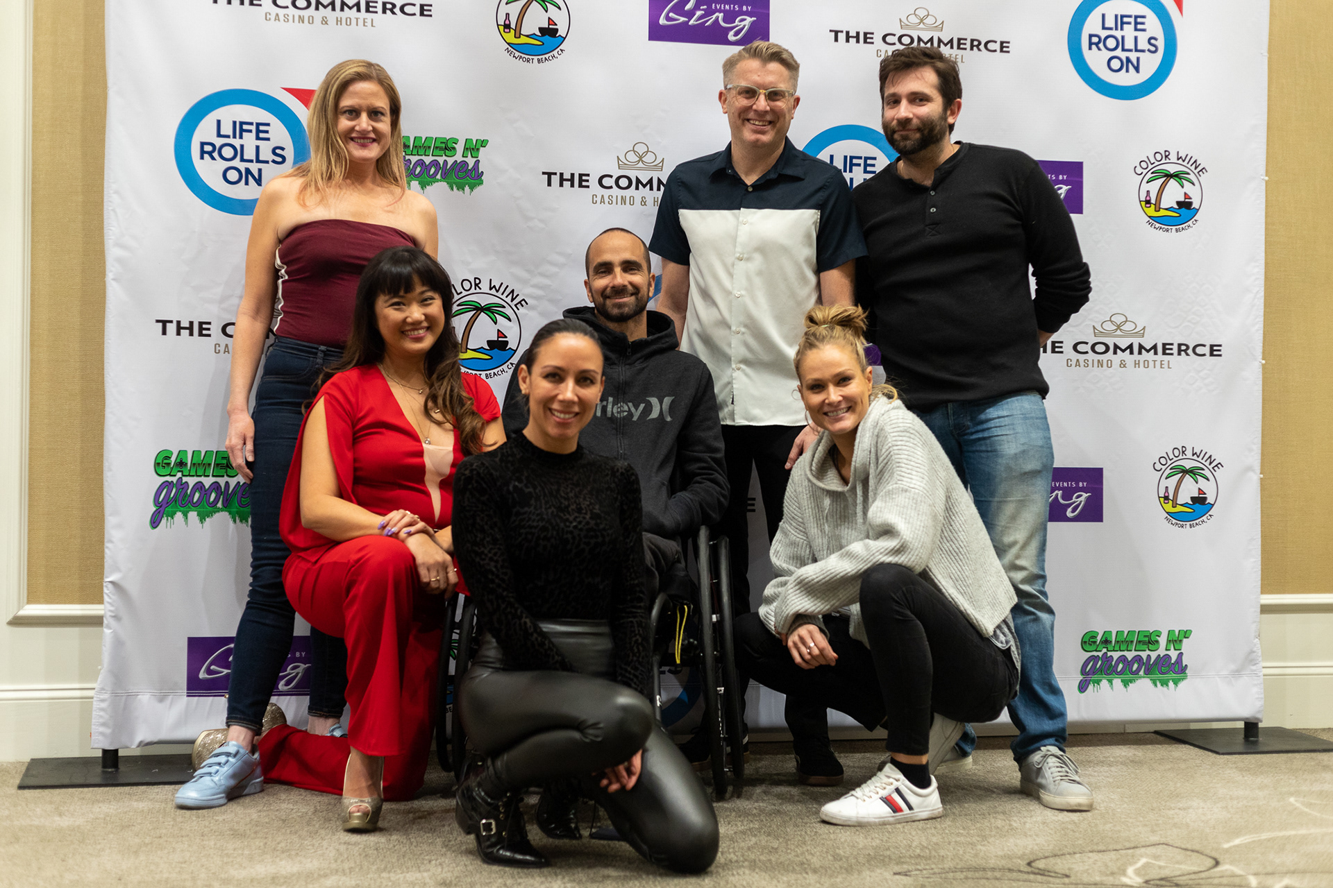 Event organizer Ging (second row far left) and comedy cast with Life Rolls On Foundation founder Jesse Billauer (second row center) and his wife (bottom row) on Jan. 12, 2020 at Crowne Plaza Los Angeles-Commerce Casino