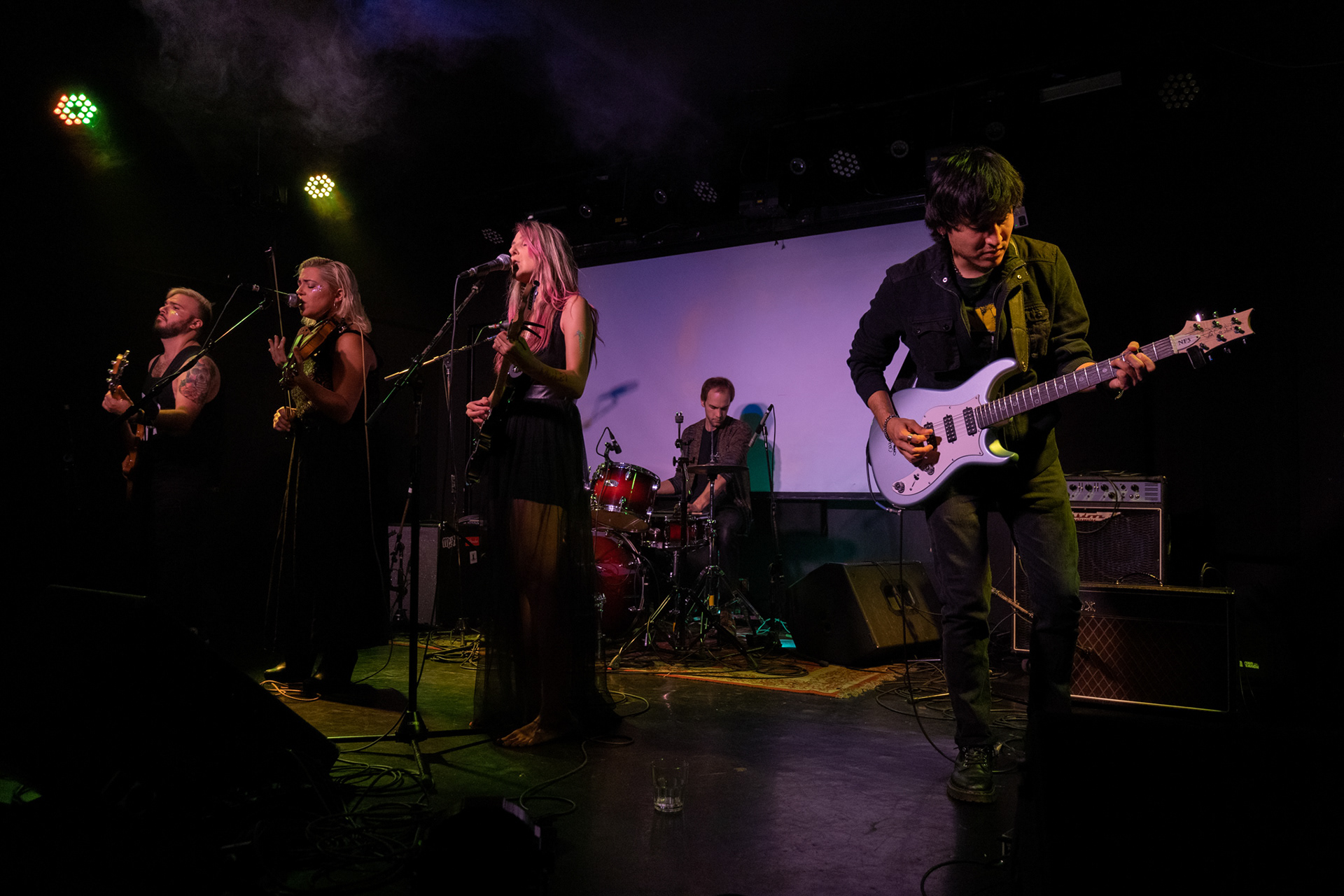 Fox Violet performs at The Satellite (2019.10.07)