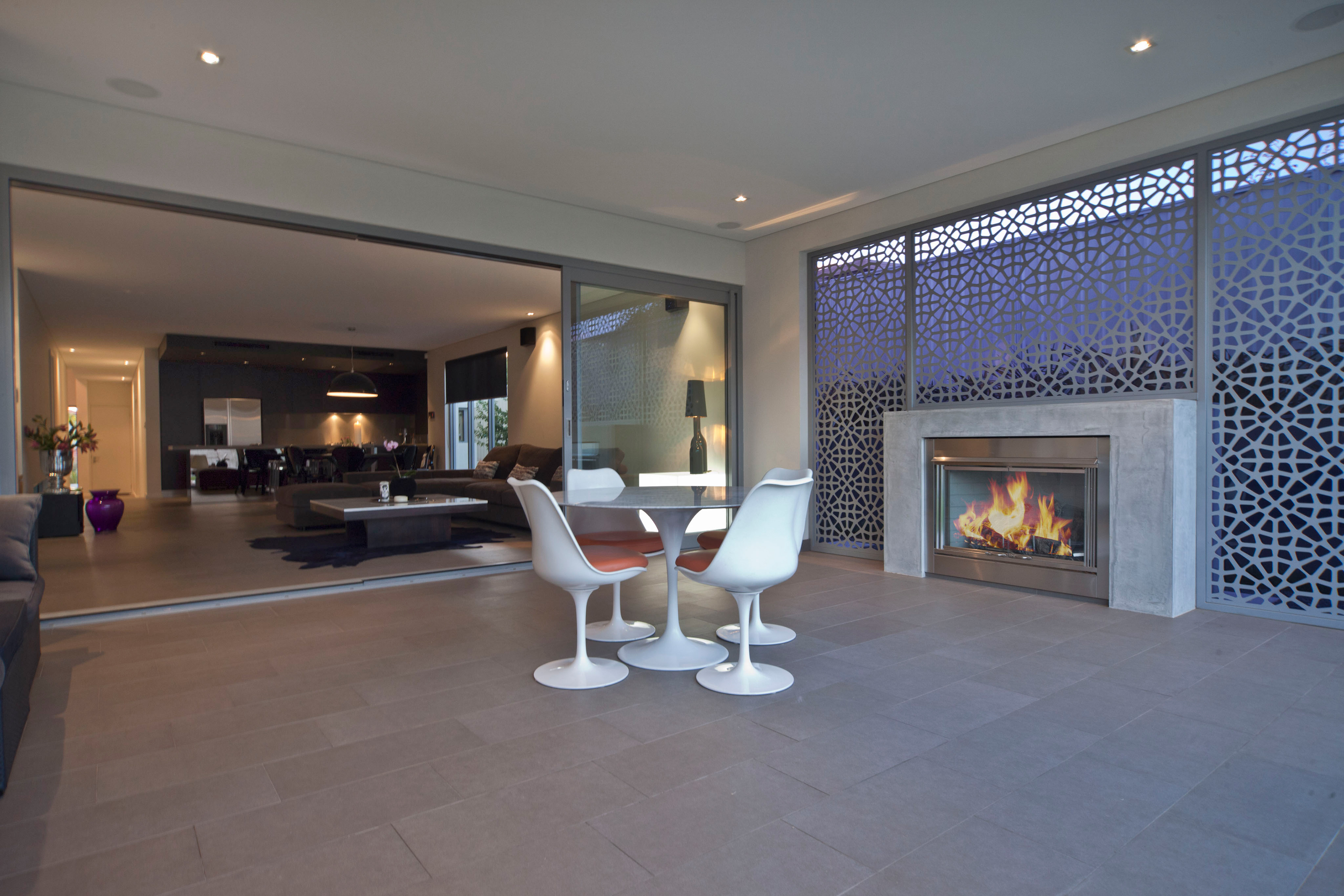 Grail Privacy screens