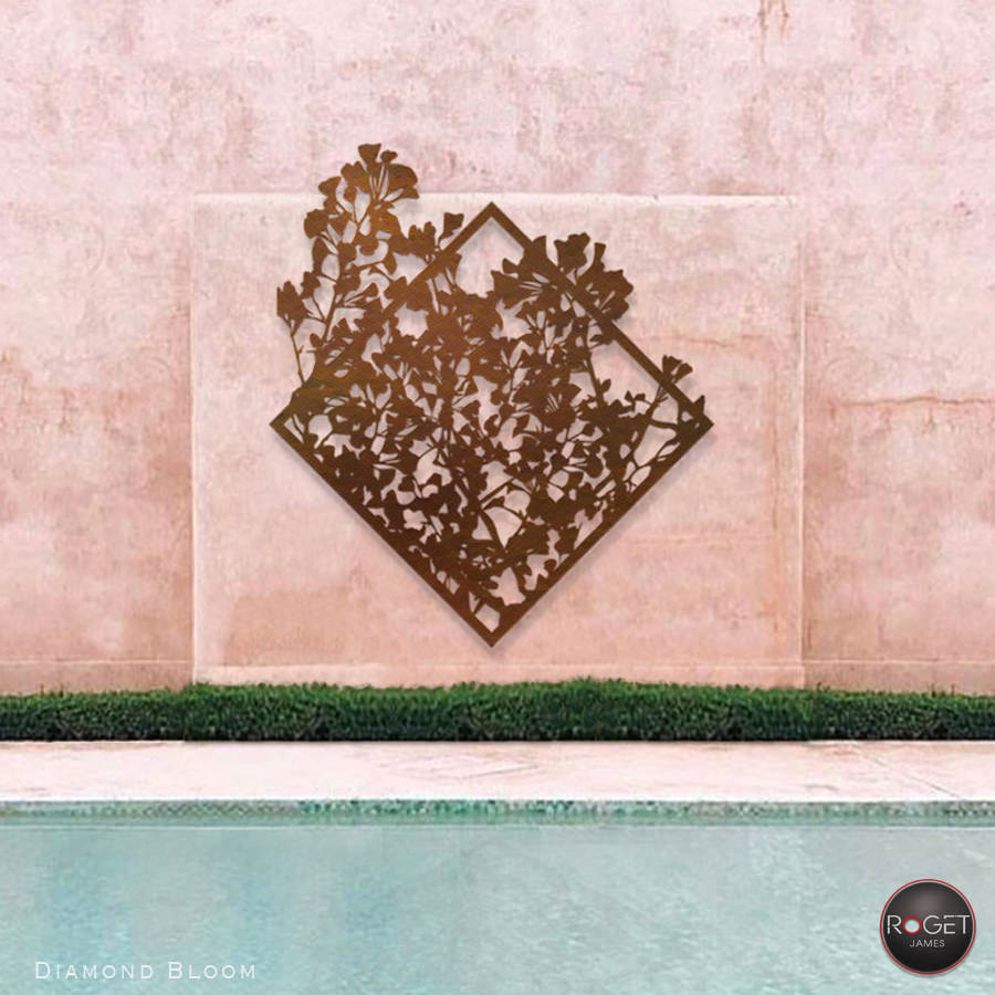 DIAMOND BLOOM