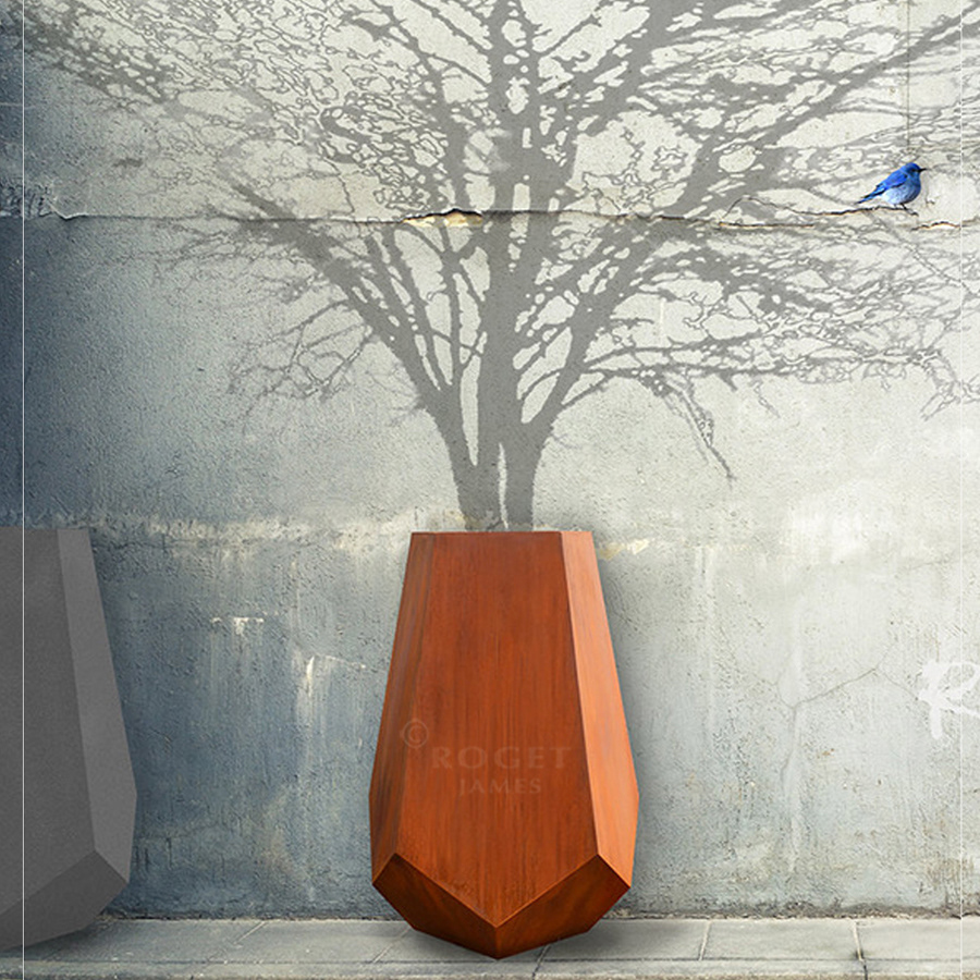 REVO PLANTER