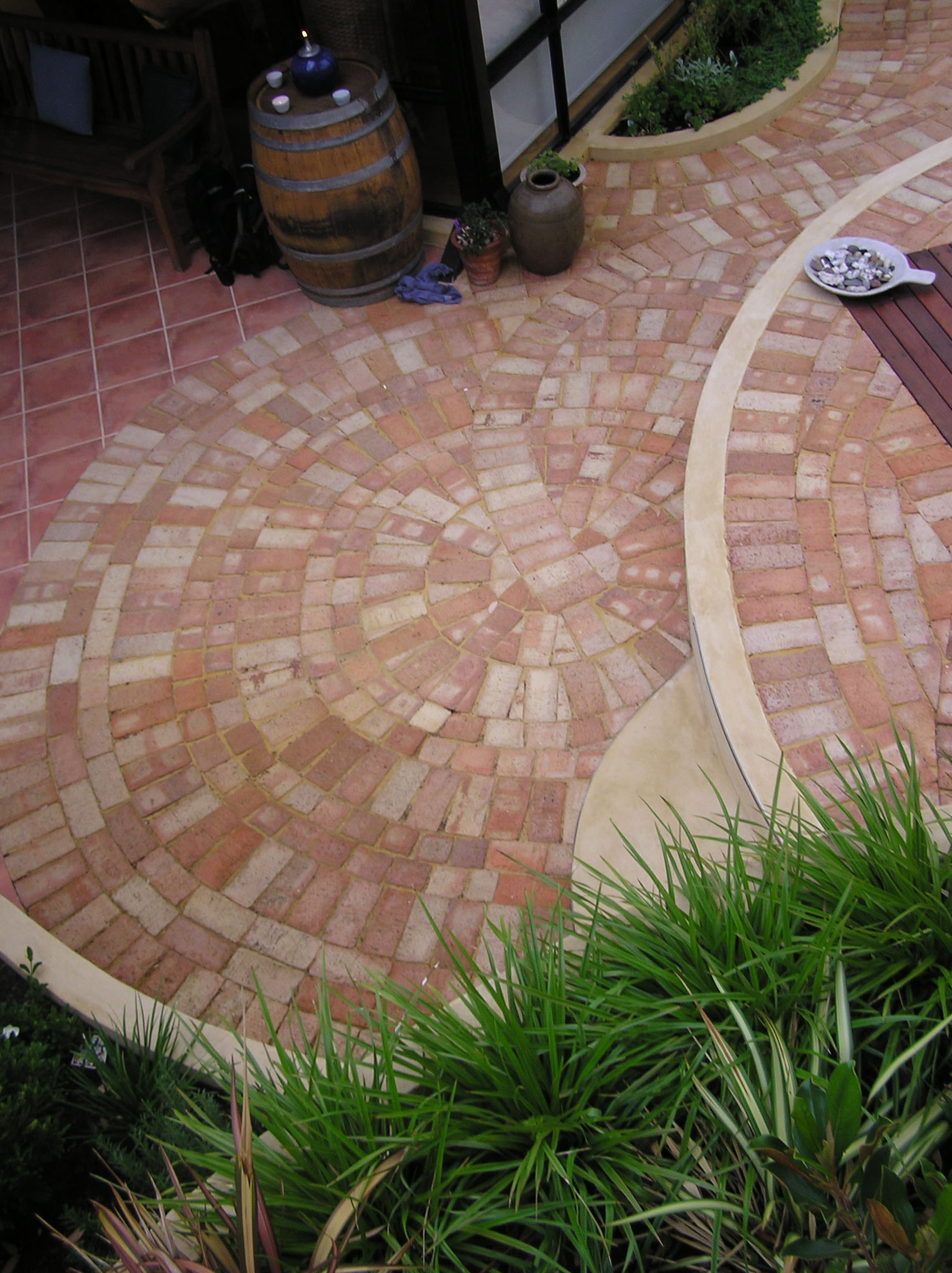 PAVING DETAIL