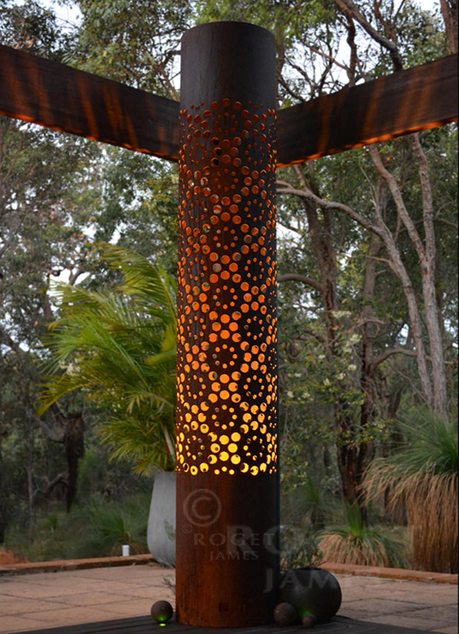 ORIAN TOTEM LIGHT