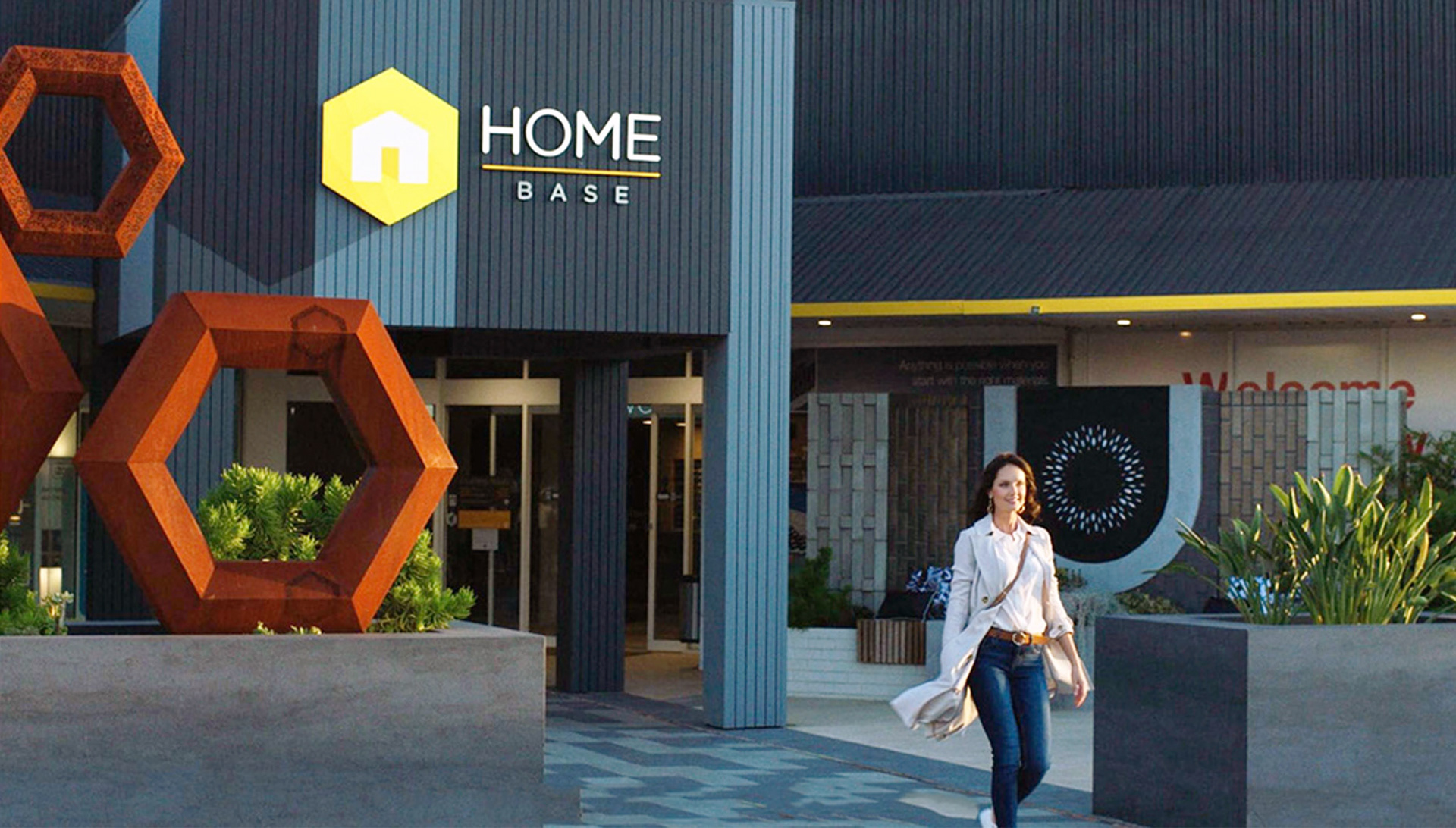 HOMEBASE LANDSCAPE & FEATURES