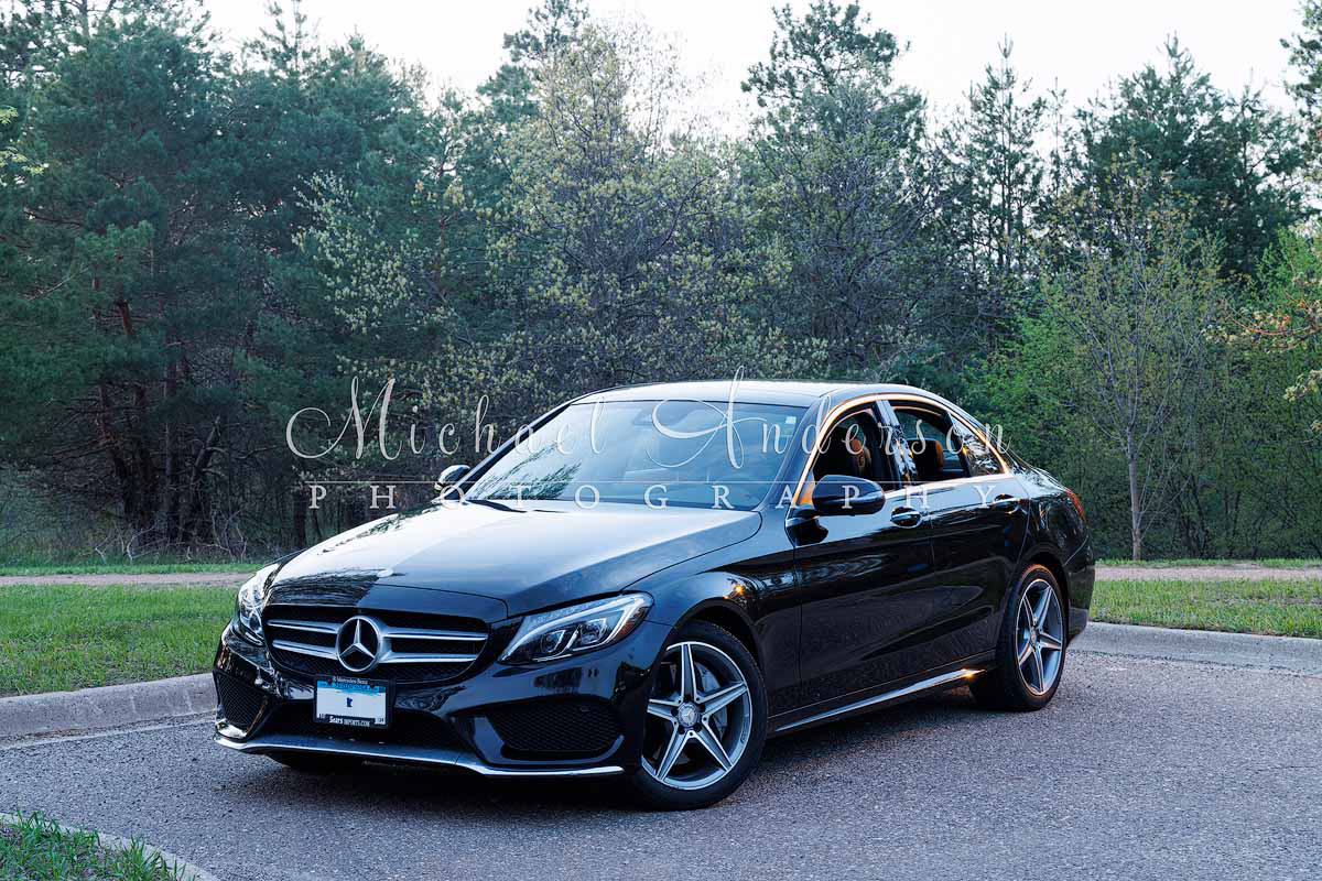 Photo of a 2016 Mercedes Benz C300 prior to light painting it.