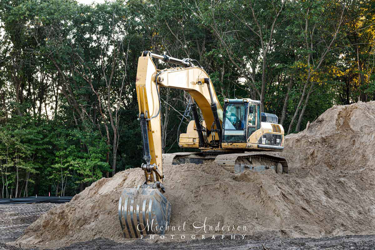 Photo of a CATERPILLAR 330D L Excavator before light painting it.