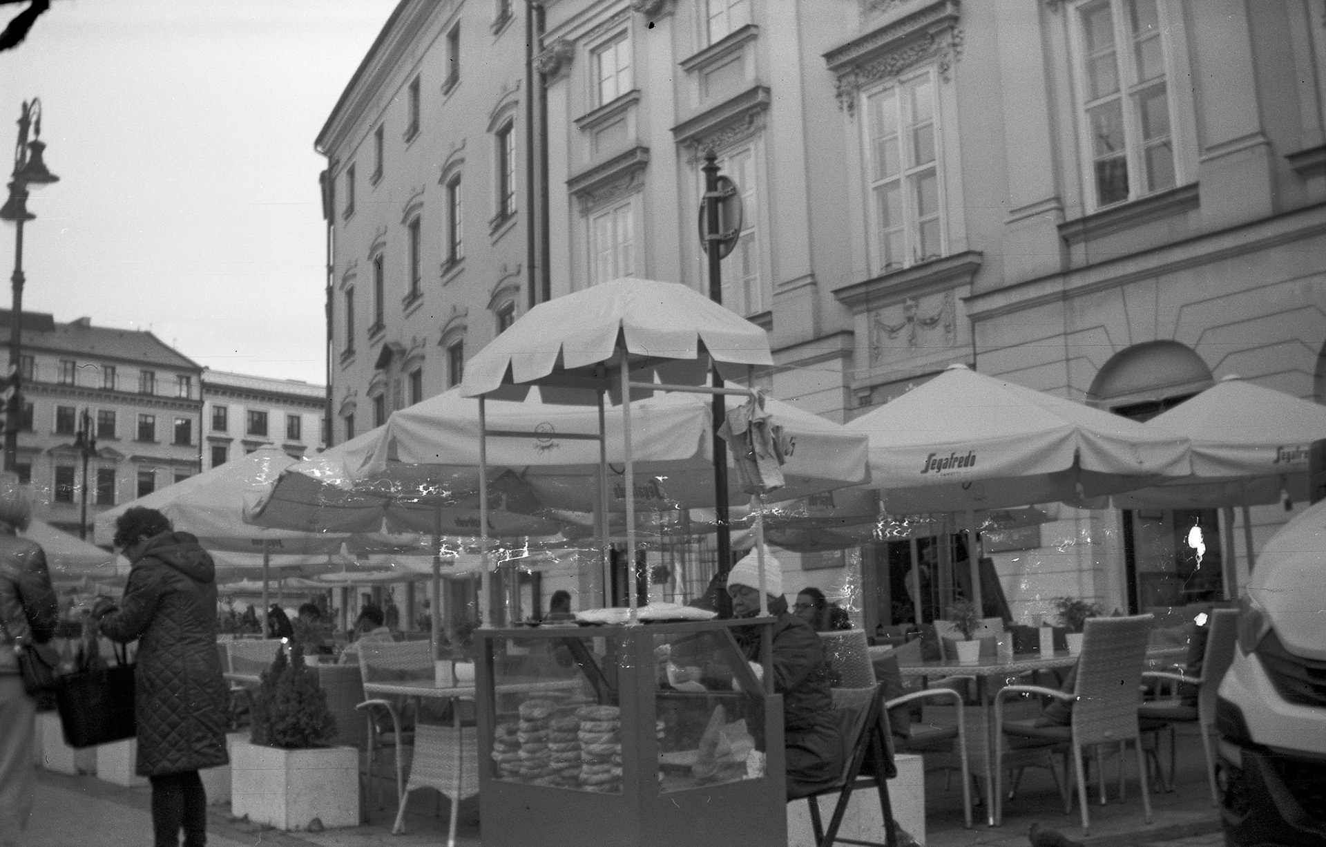 Rynek Główny. Kodak Vest Pocket - © 2023 Tomasz Ryś