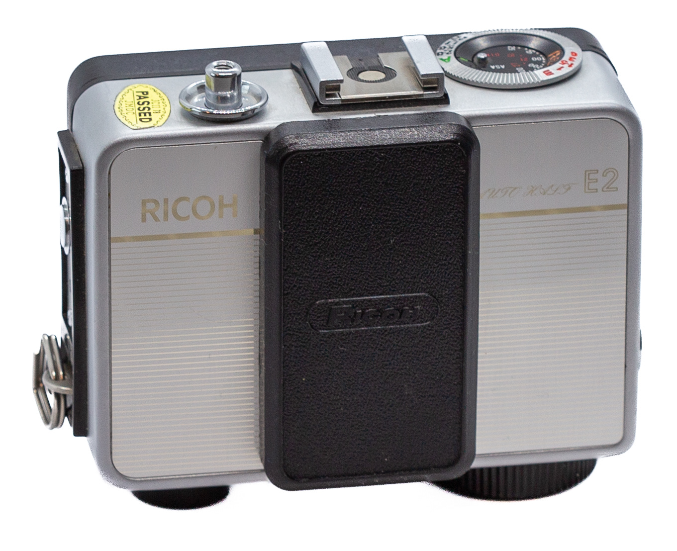 RICOH Half Frame E2 - © 2026 Tomasz Ryś