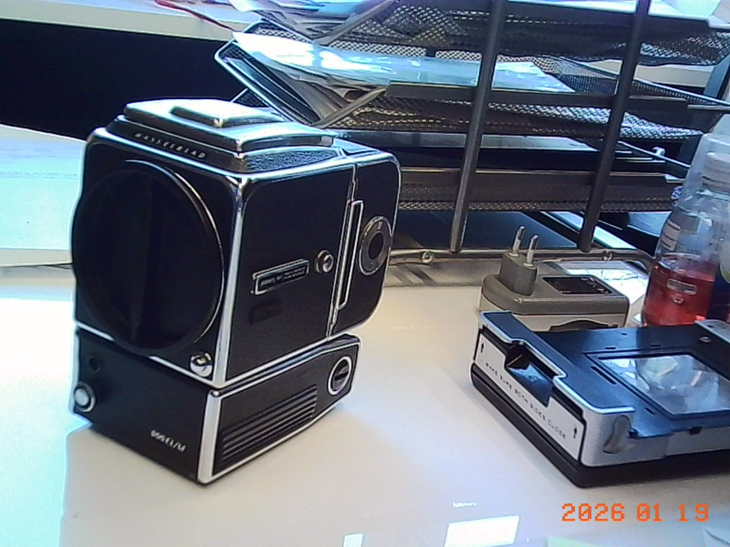 Hasselblad. Zrobione Kodak Charmera - © 2026 Tomasz Ryś