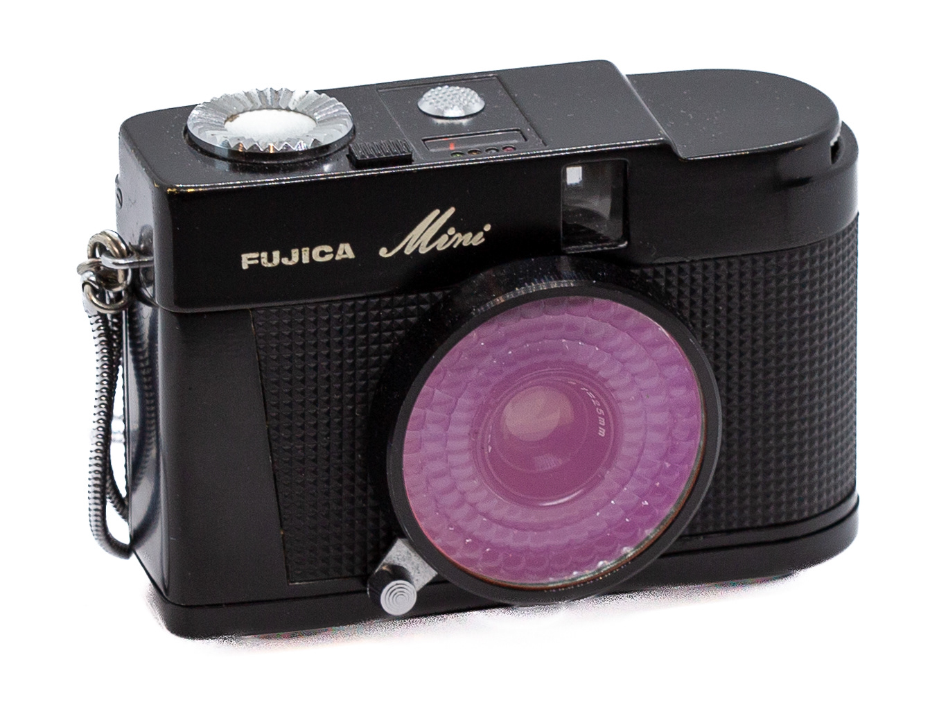 Fujica Mini. Widoczny filtr UV - © 2026 Tomasz Ryś