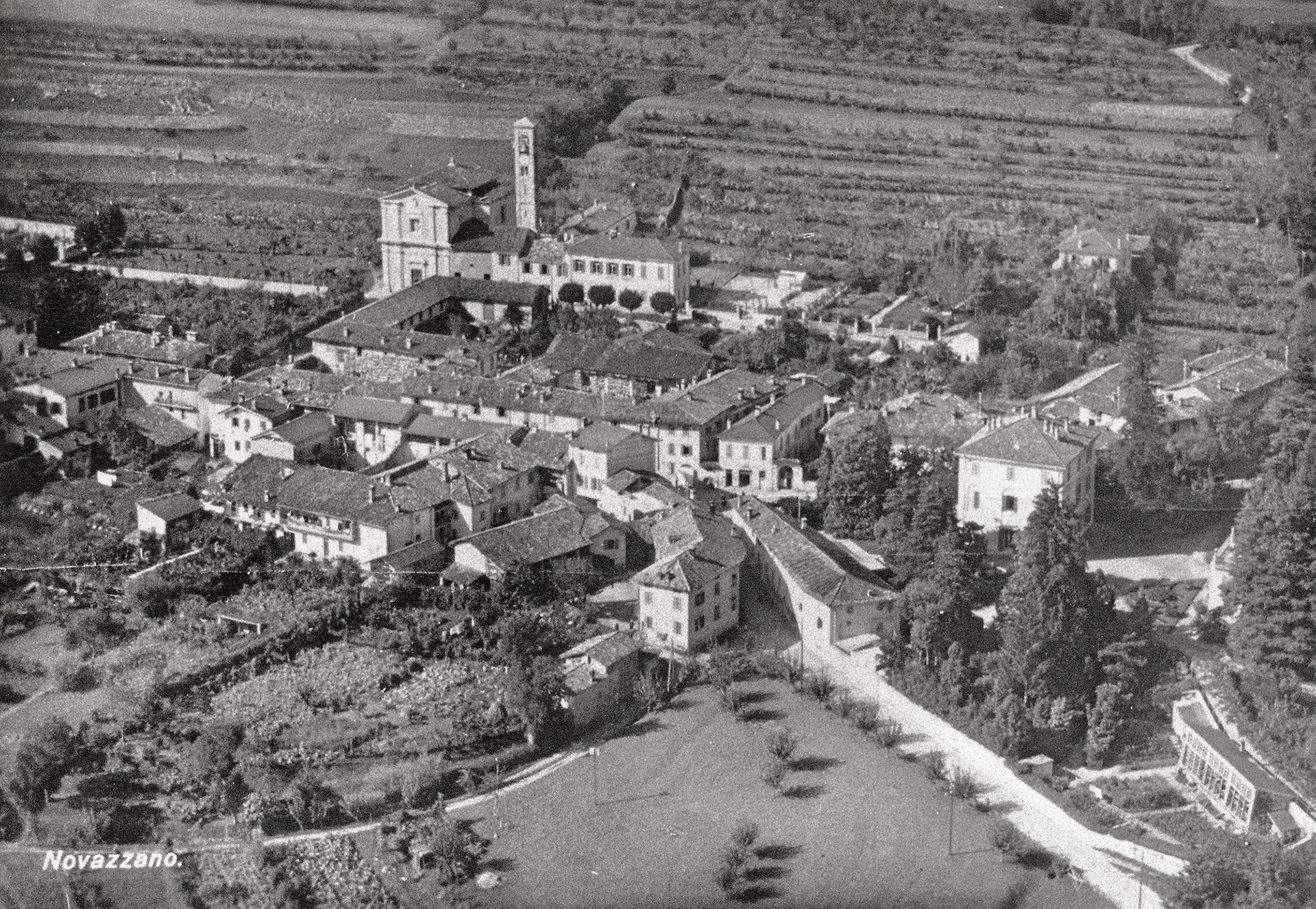 Nucleo storico di Novazzano, circa 1920 (fonte ignota)