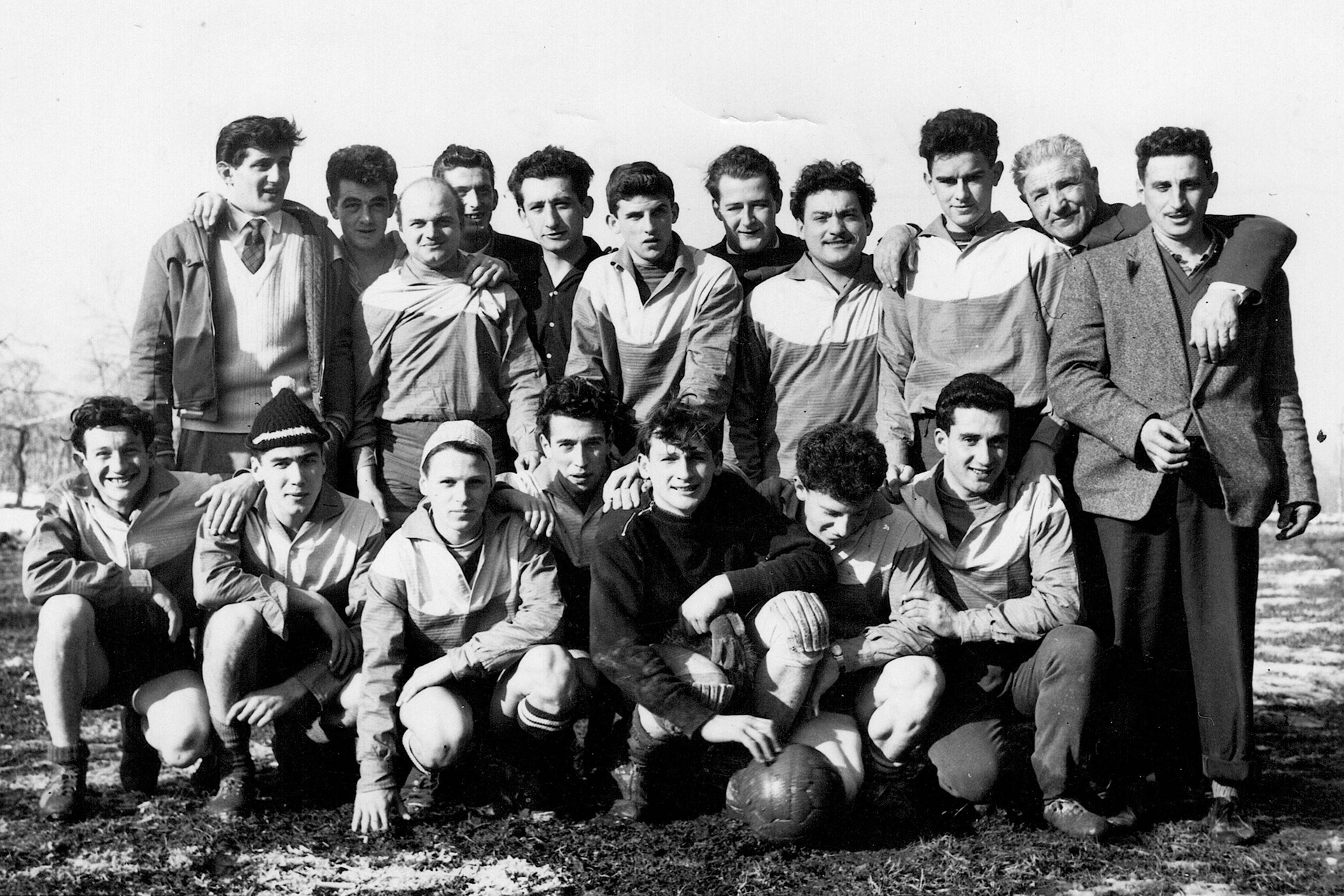 Squadra di calcio a Novazzano, 1958 (Famiglia Piffaretti)