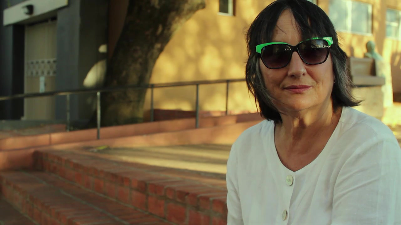 Tarareando en clave al son de los '70s de julieta V. Muñoz-Alvarado, (2012)