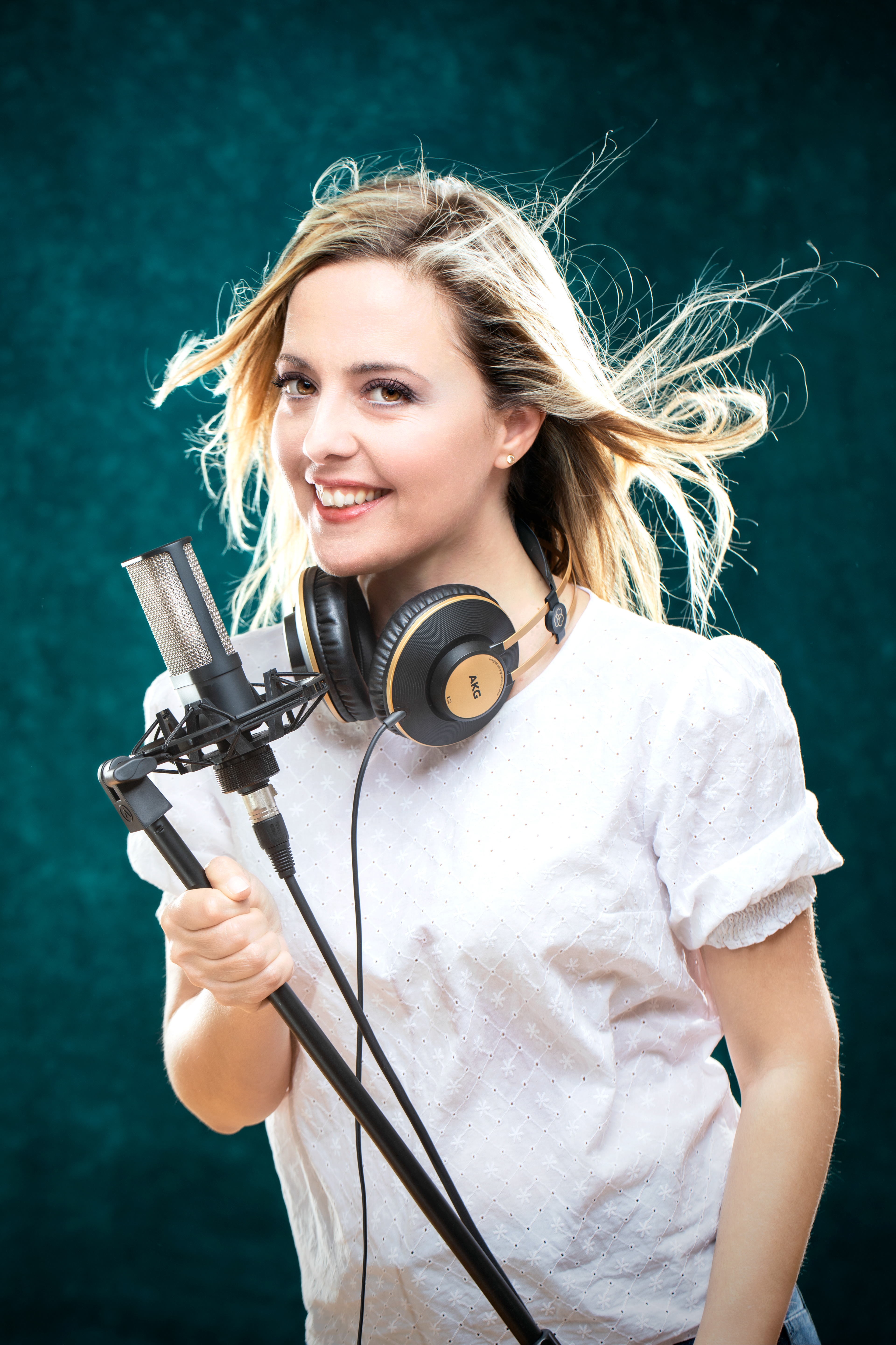 Francesca Pavone - Attrice e doppiatrice