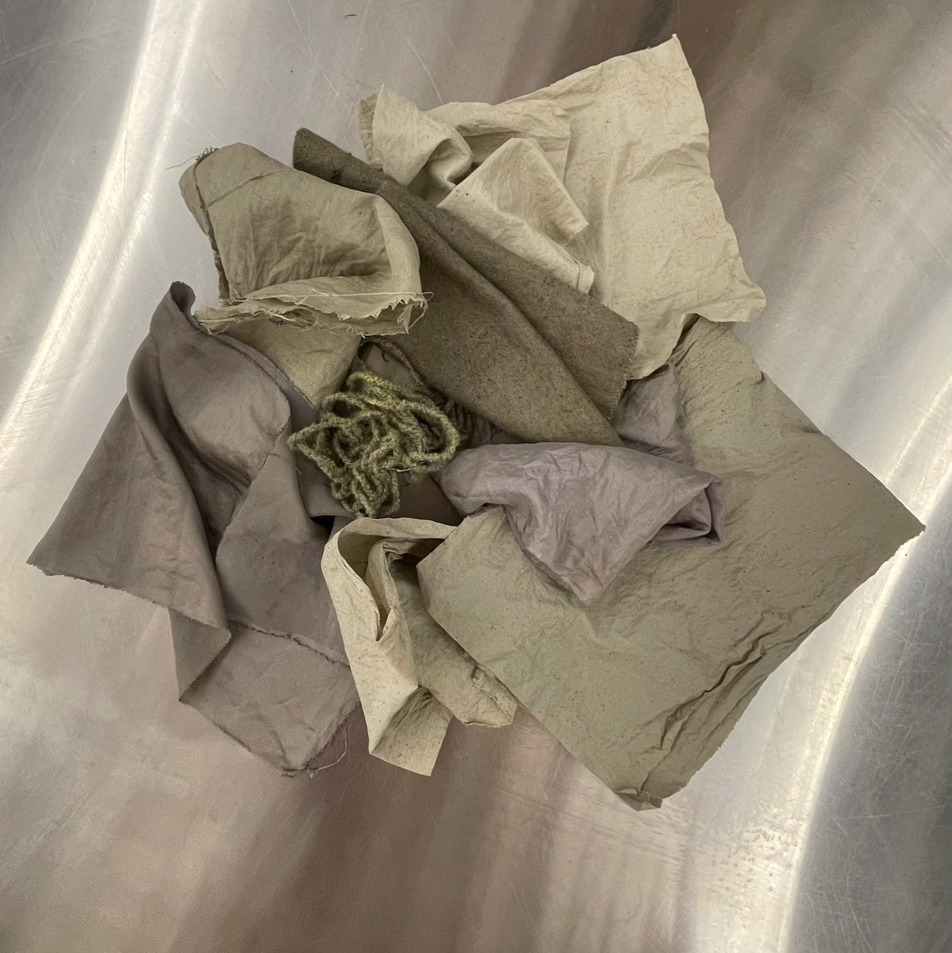 IRON EXHAUST DYE