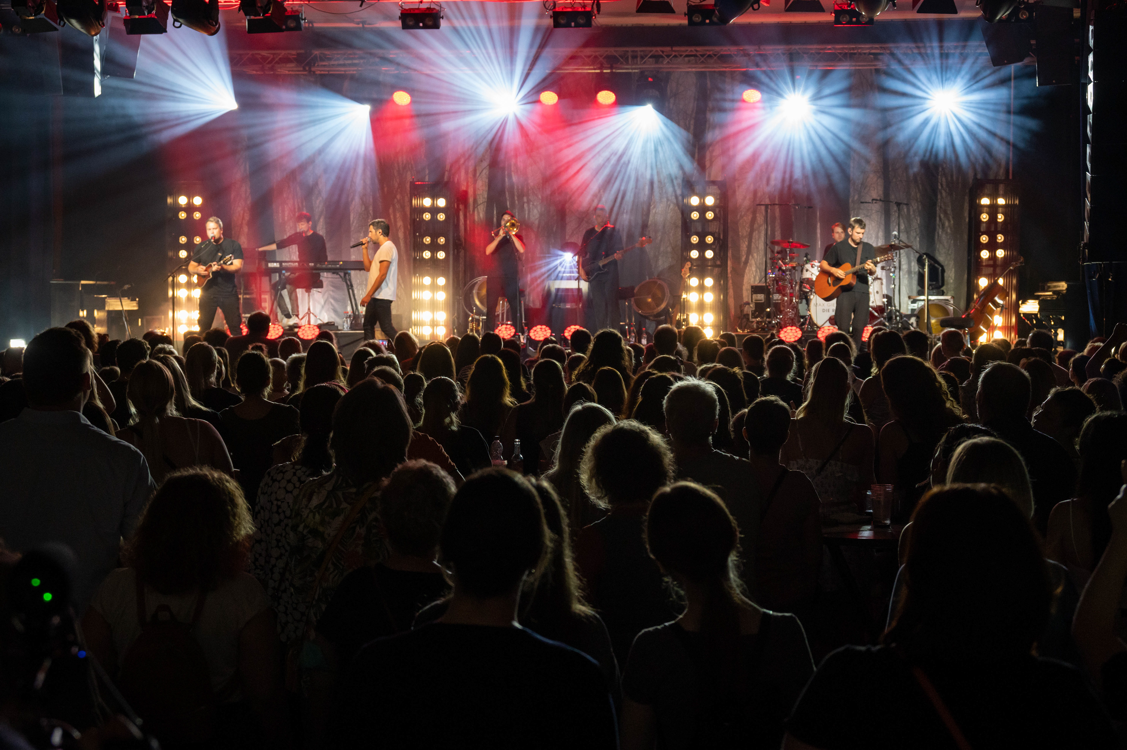 Max Giesinger / Endlich Akustik! Tour / Bonn