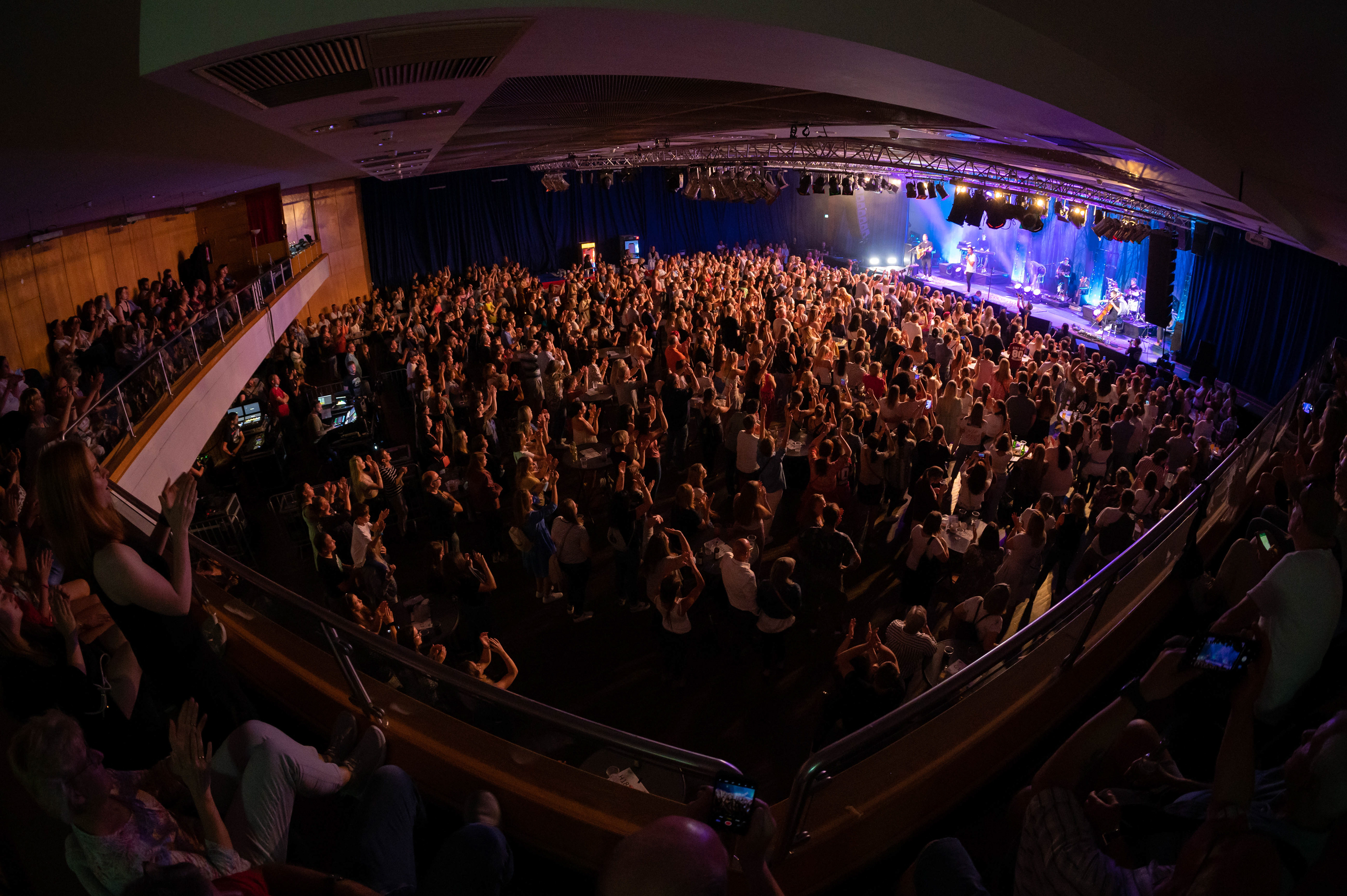 Max Giesinger / Endlich Akustik! Tour / Bonn