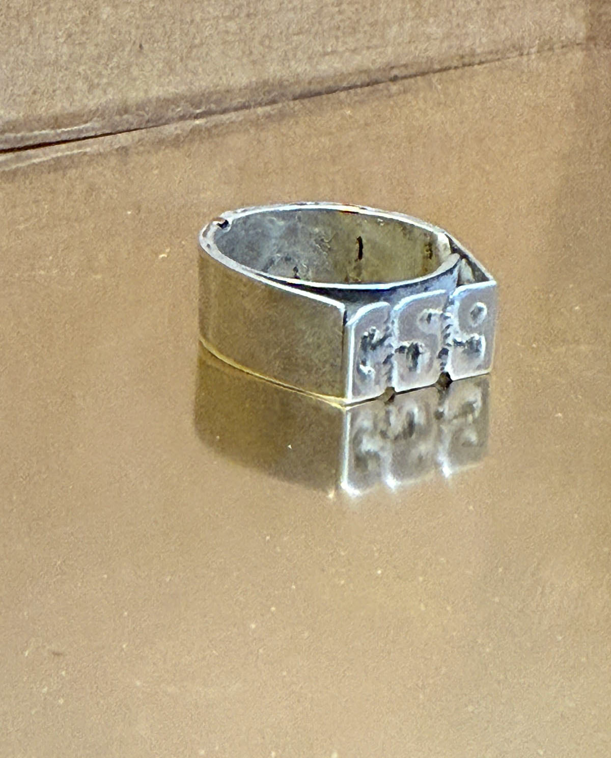 G59 ring Chris Reyes Jewelry & Metalwork ART 1604 Jewelry and Metalwork I